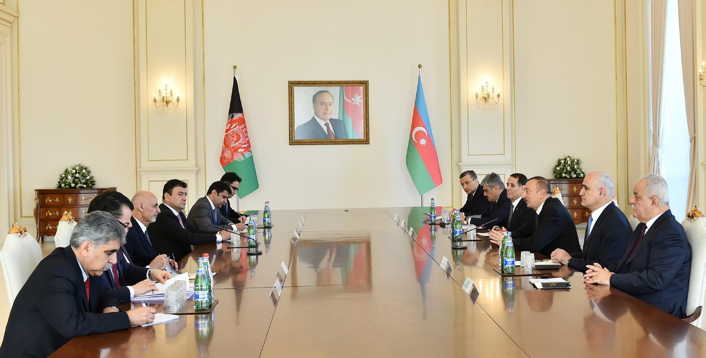 Состоялась встреча Ильхама Алиева и Президента Исламской Республики Афганистан Мохаммада Ашрафа Гани в расширенном составе с участием делегаций