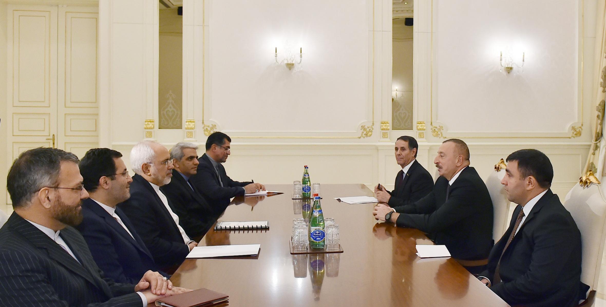 Ильхам Алиев принял делегацию, возглавляемую министром иностранных дел Ирана