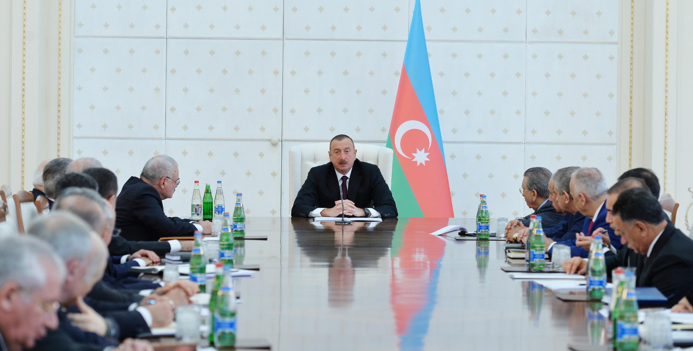 Ilham Aliyev chaired meeting of Cabinet of Ministers dedicated to results of socioeconomic development of 2017 and objectives for future