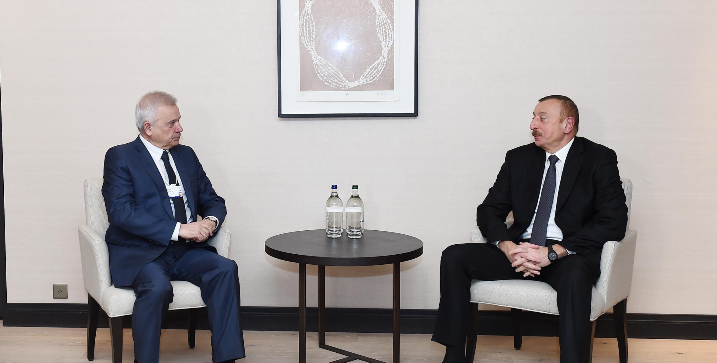 В Давосе состоялась встреча Ильхама Алиева с президентом компании LUKOIL
