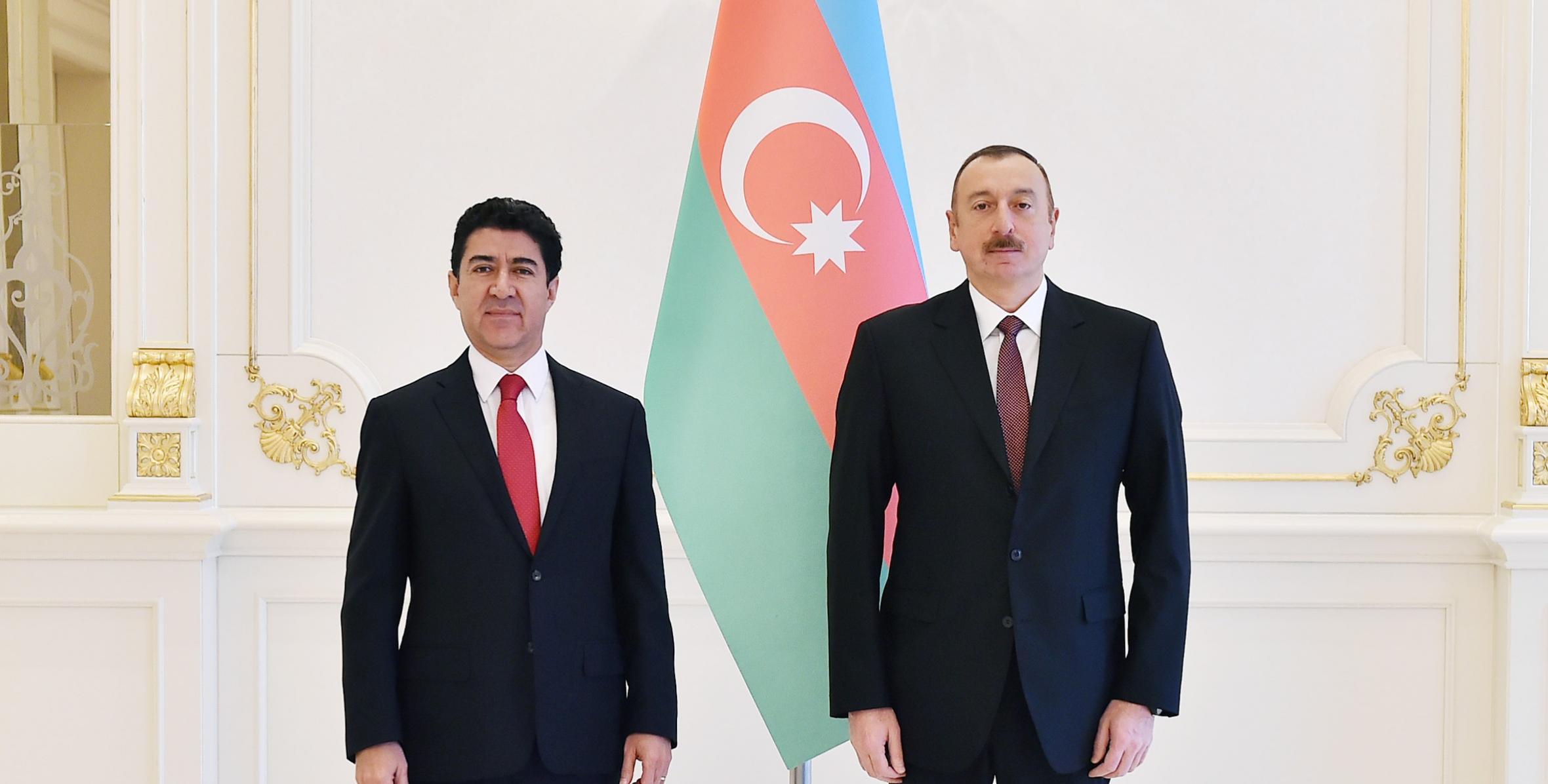 Ilham Aliyev received credentials of incoming Ecuadorian ambassador