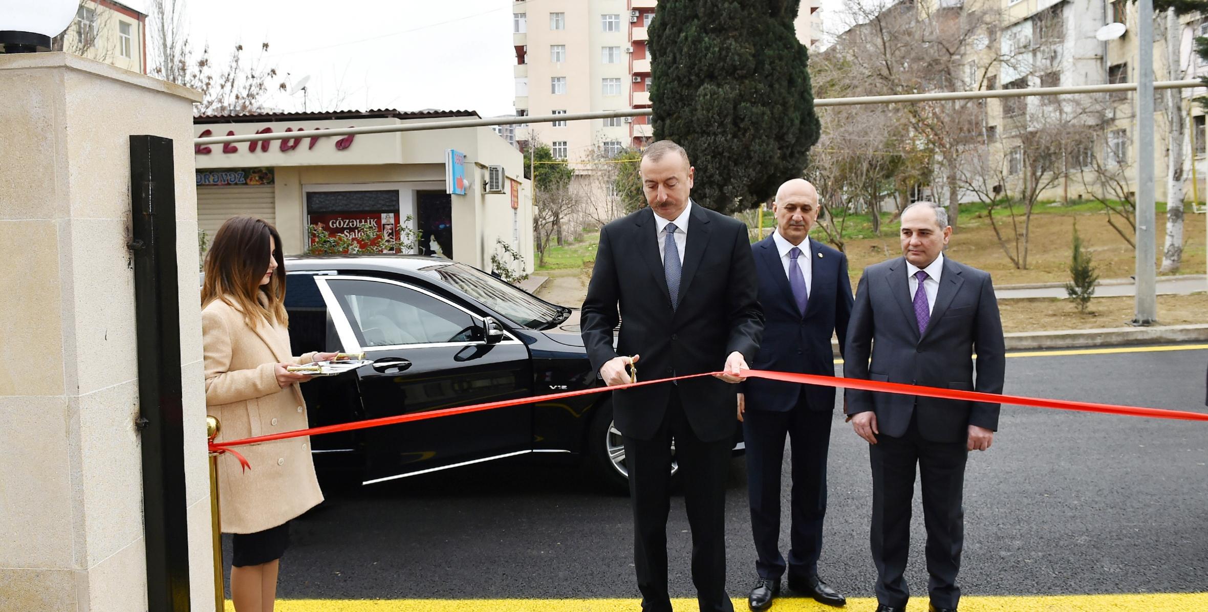 Ильхам Алиев принял участие в открытии нового административного здания Бакинского городского статистического управления
