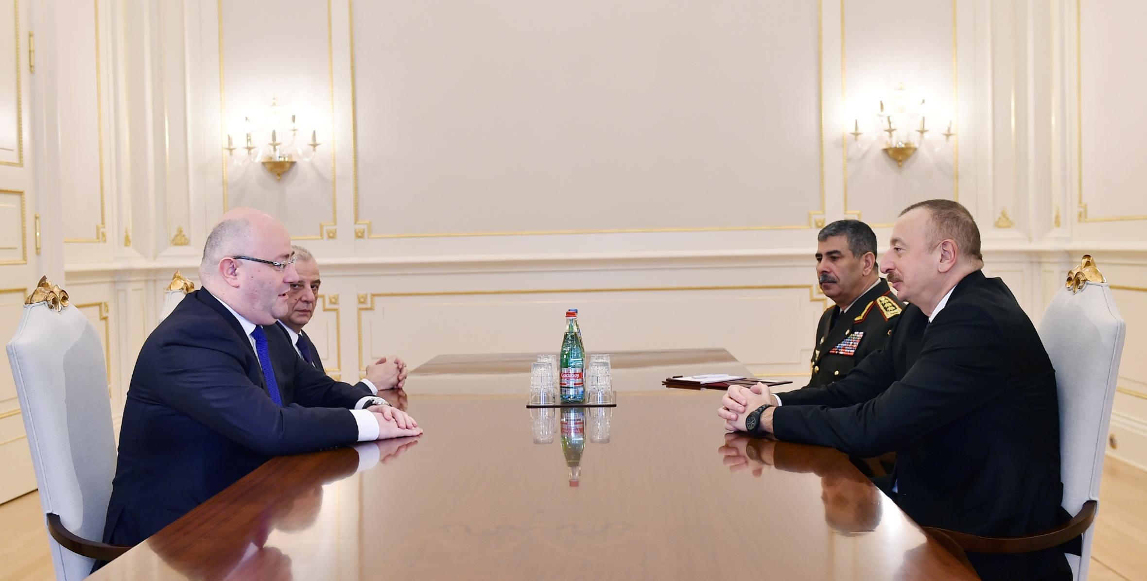 Ilham Aliyev received Georgian defense minister