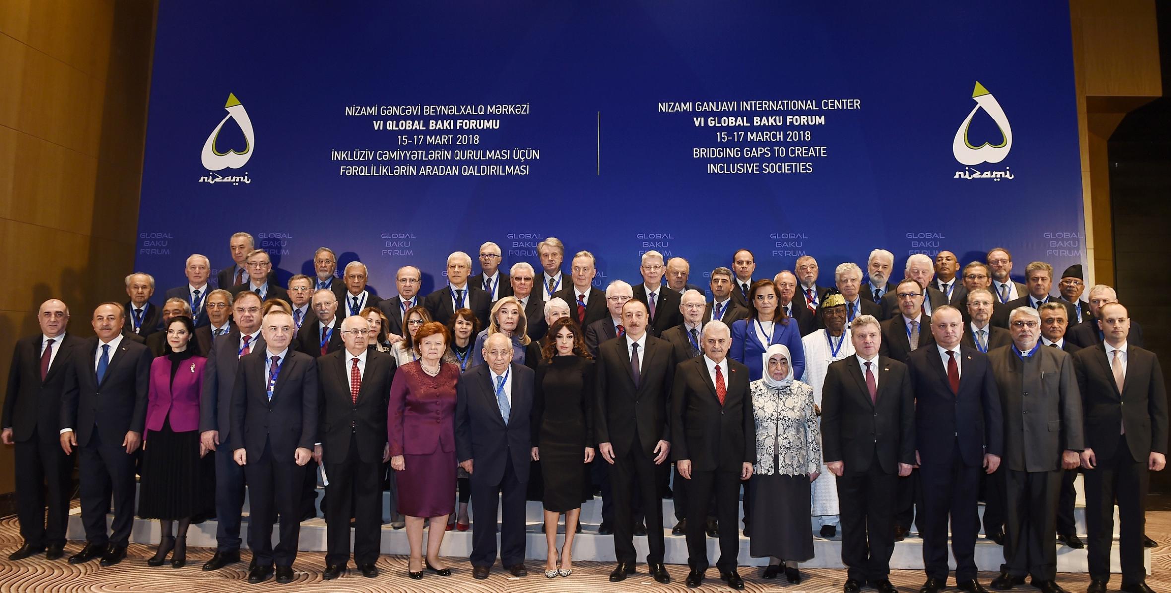İlham Əliyev VI Qlobal Bakı Forumunun açılışında iştirak edib