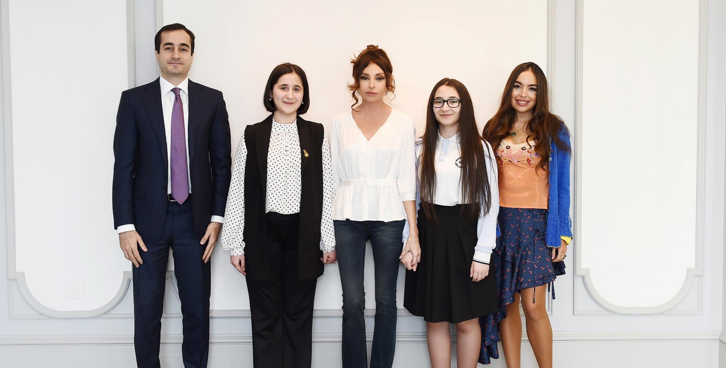 First Vice-President Mehriban Aliyeva met with young inventors