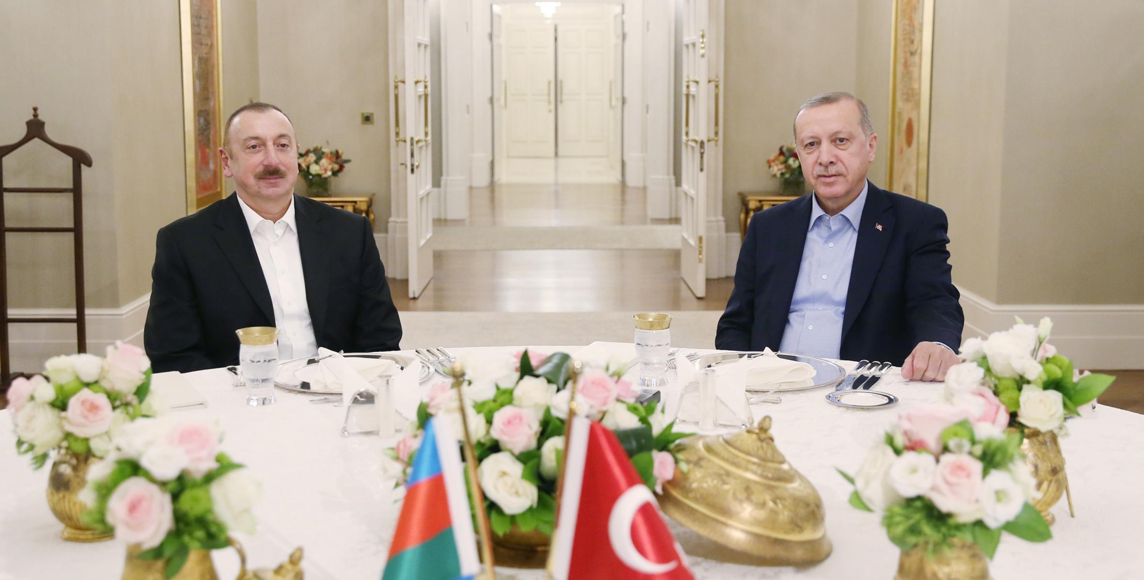 Cостоялся совместный ужин Ильхама Алиева и Президента Турецкой Республики Реджепа Тайипа Эрдогана