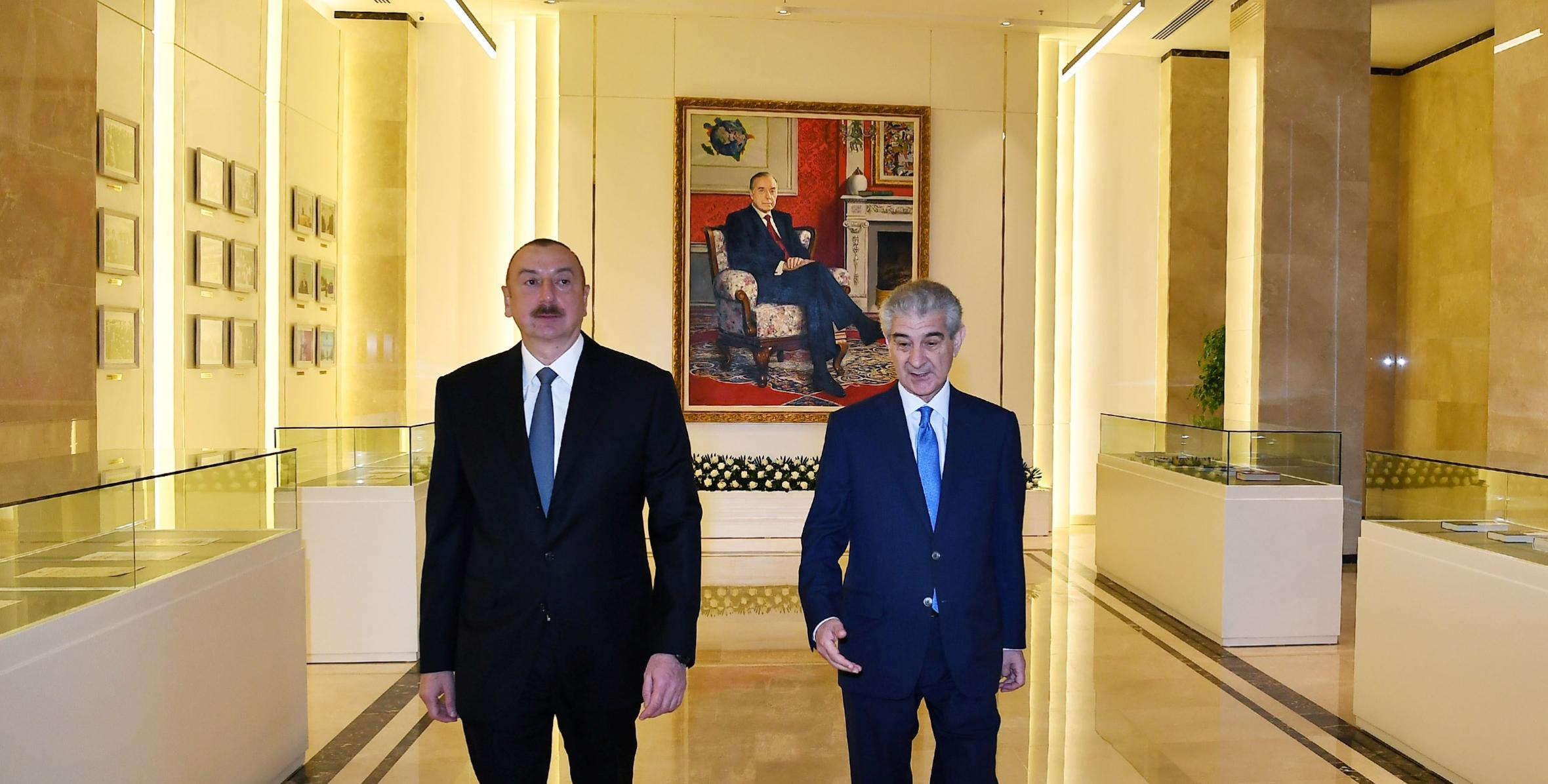 Ильхам Алиев принял участие в открытии нового административного здания партии «Ени Азербайджан»
