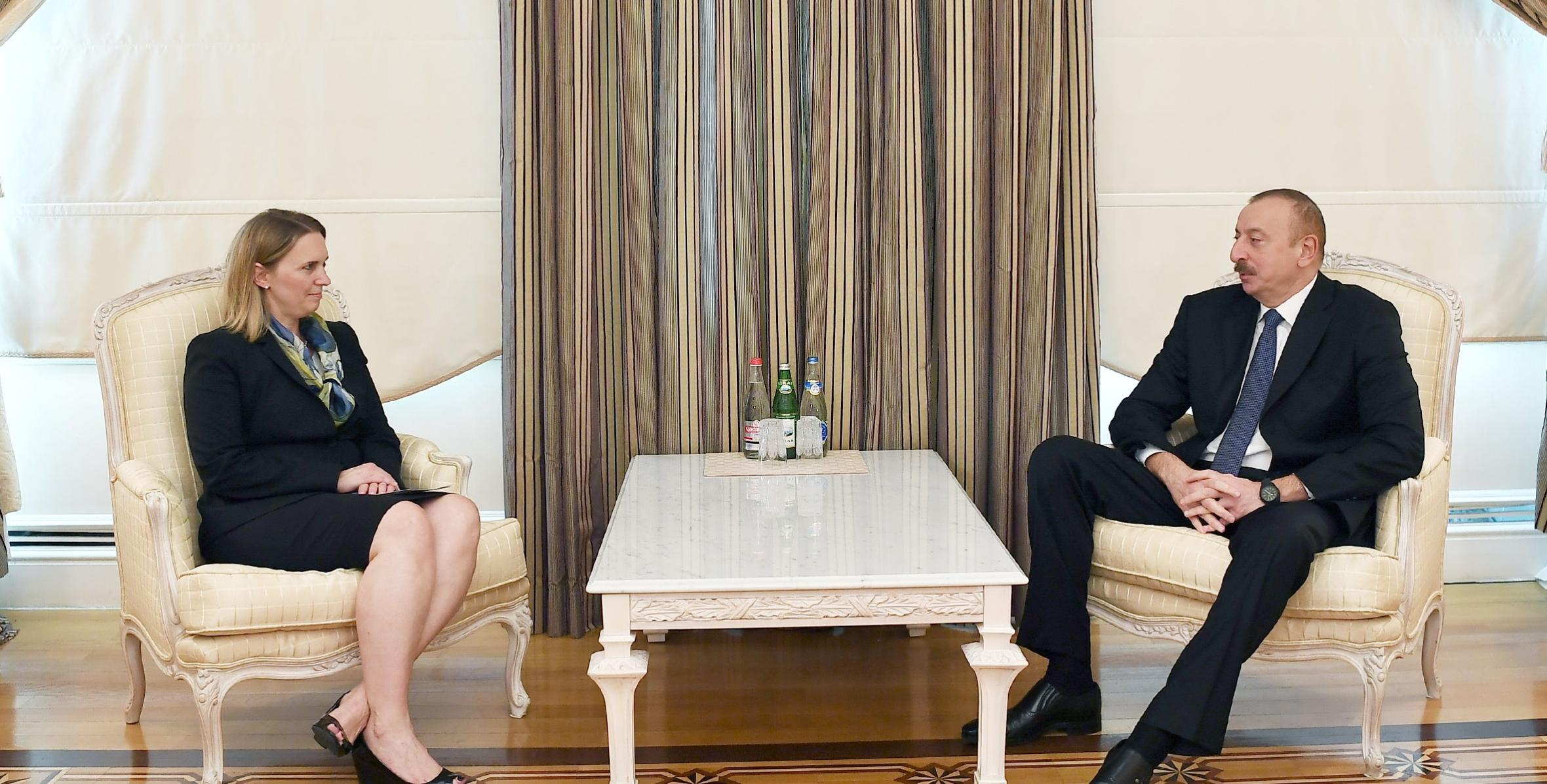 Ильхам Алиев принял заместителя помощника государственного секретаря США по делам Европы и Евразии