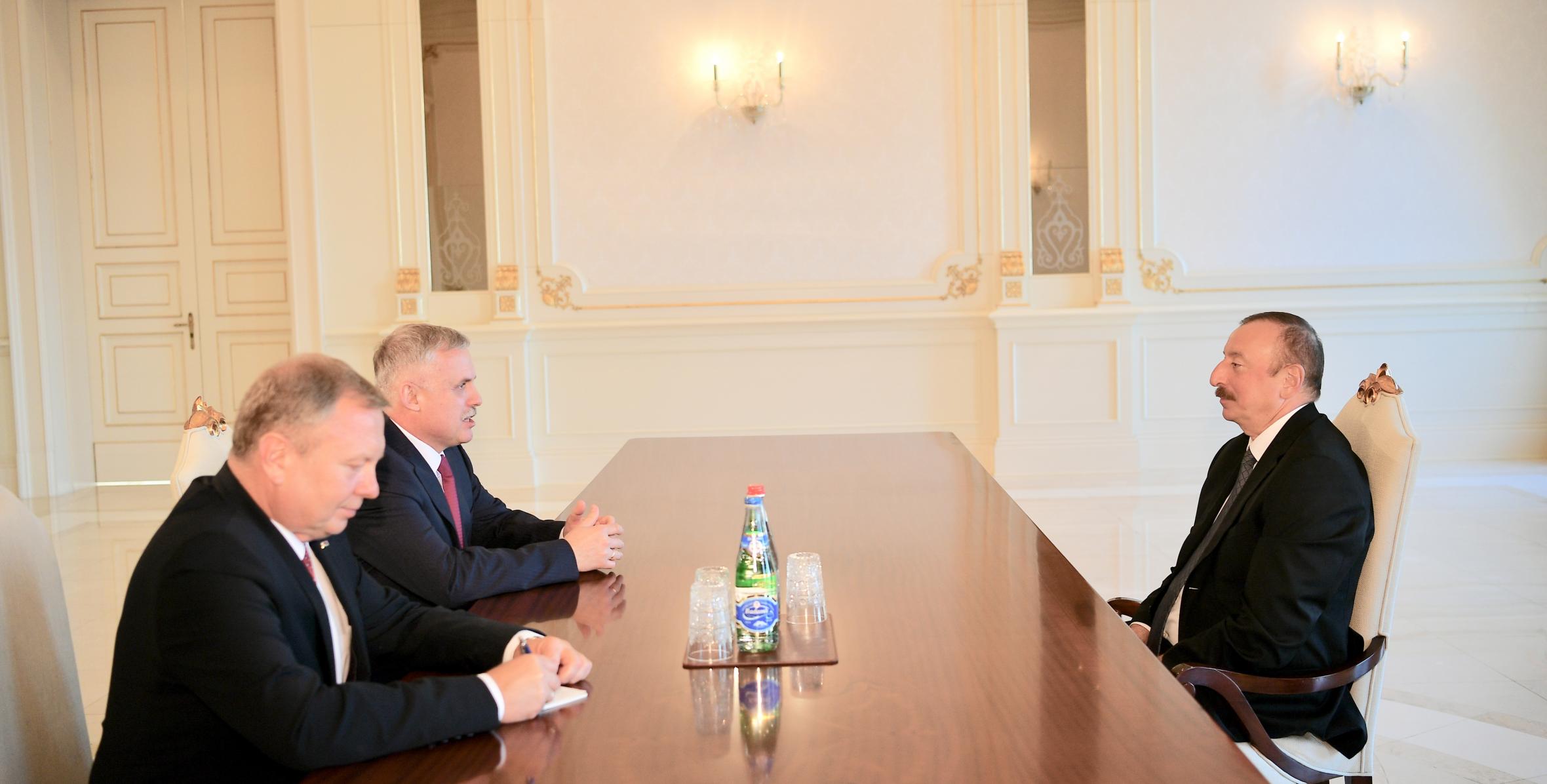 Ильхам Алиев принял государственного секретаря Совета Безопасности Беларуси