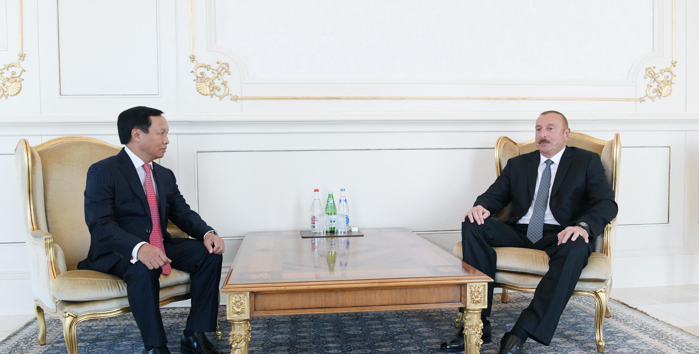 Ilham Aliyev received credentials of incoming Vietnamese ambassador
