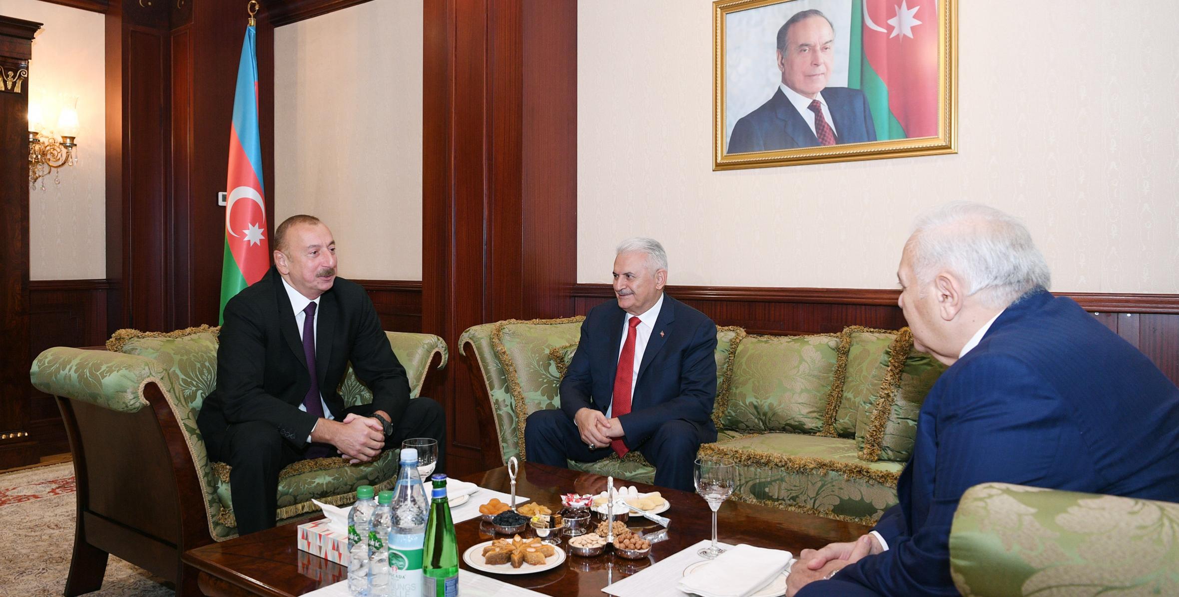 Ильхам Алиев встретился с председателем Великого национального собрания Турции