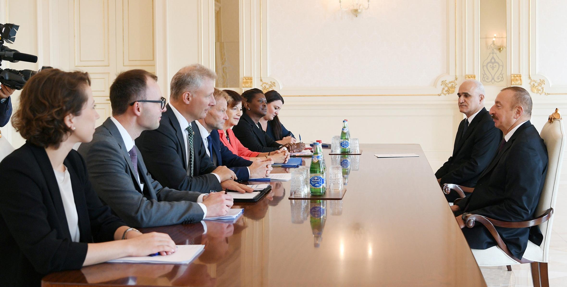 Ilham Aliyev received delegation led by vice-president of European Investment Bank
