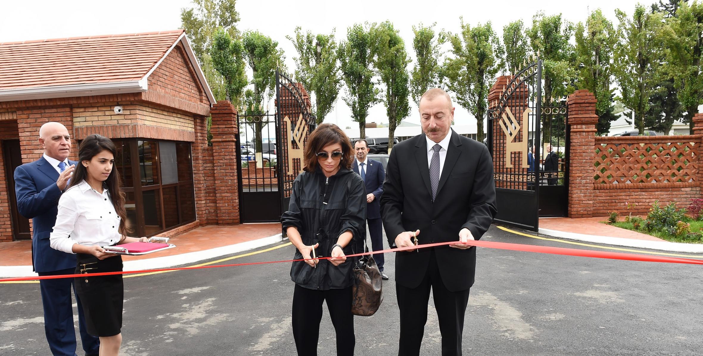 Ильхам Алиев принял участие в открытии Лянкяранского филиала Открытого акционерного общества «Азерхалча»