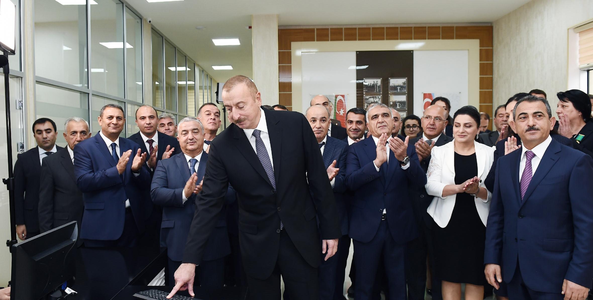 Ильхам Алиев принял участие в церемонии по случаю завершения проекта «Системы снабжения питьевой водой города Астара»