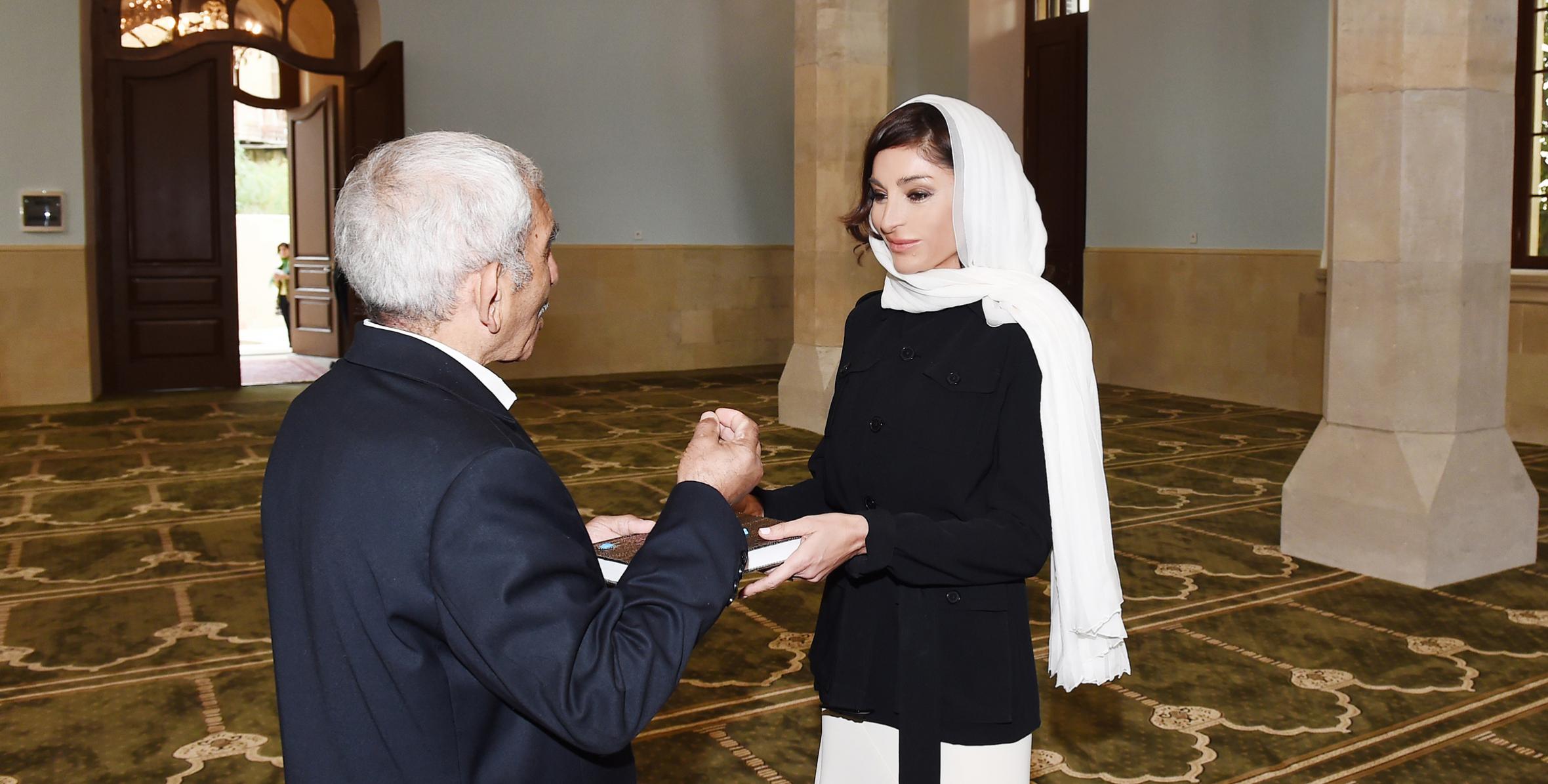First Vice-President Mehriban Aliyeva attended opening of newly renovated Imam Huseyn mosque