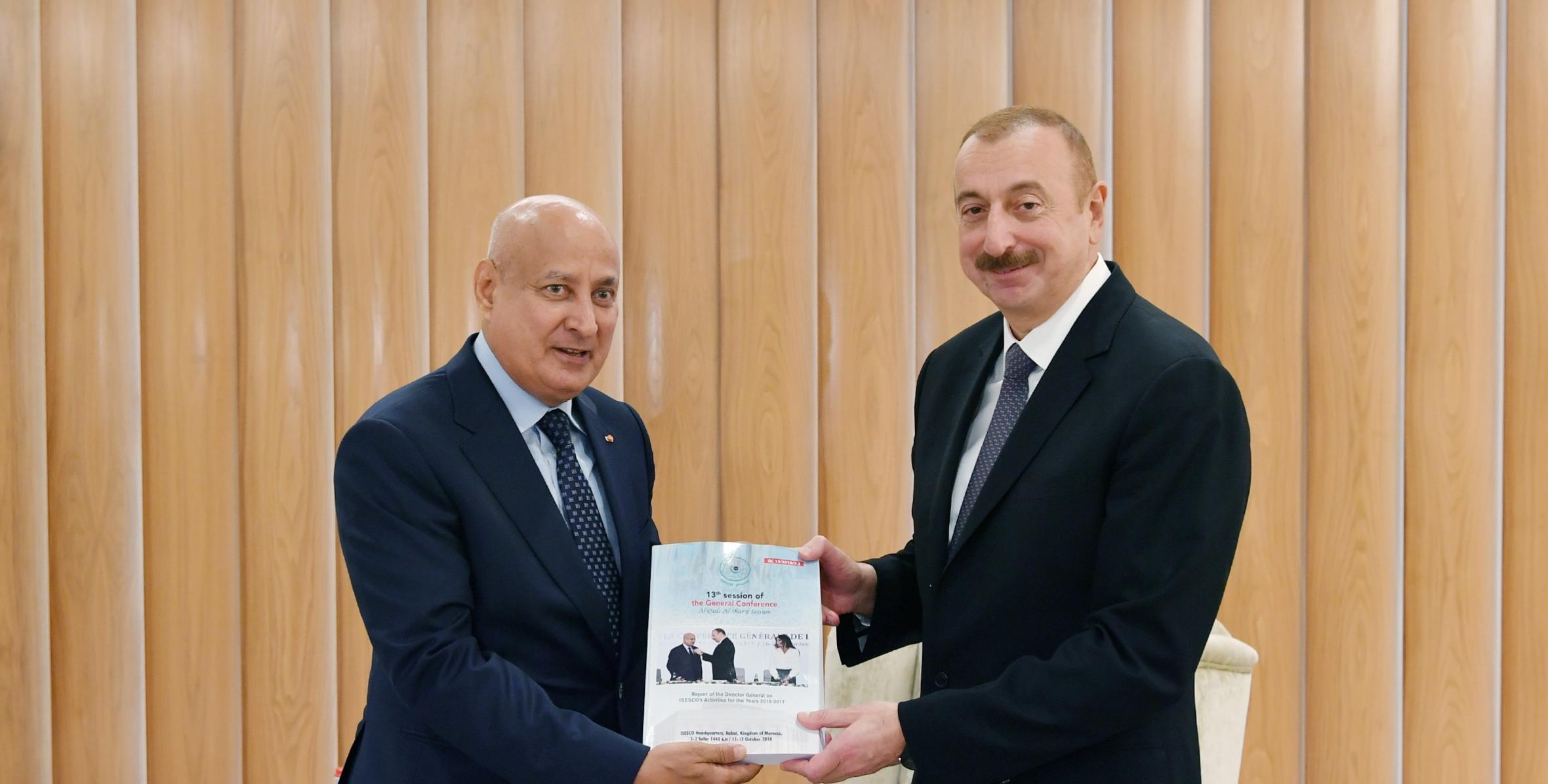 Ильхам Алиев принял генерального директора ИСЕСКО
