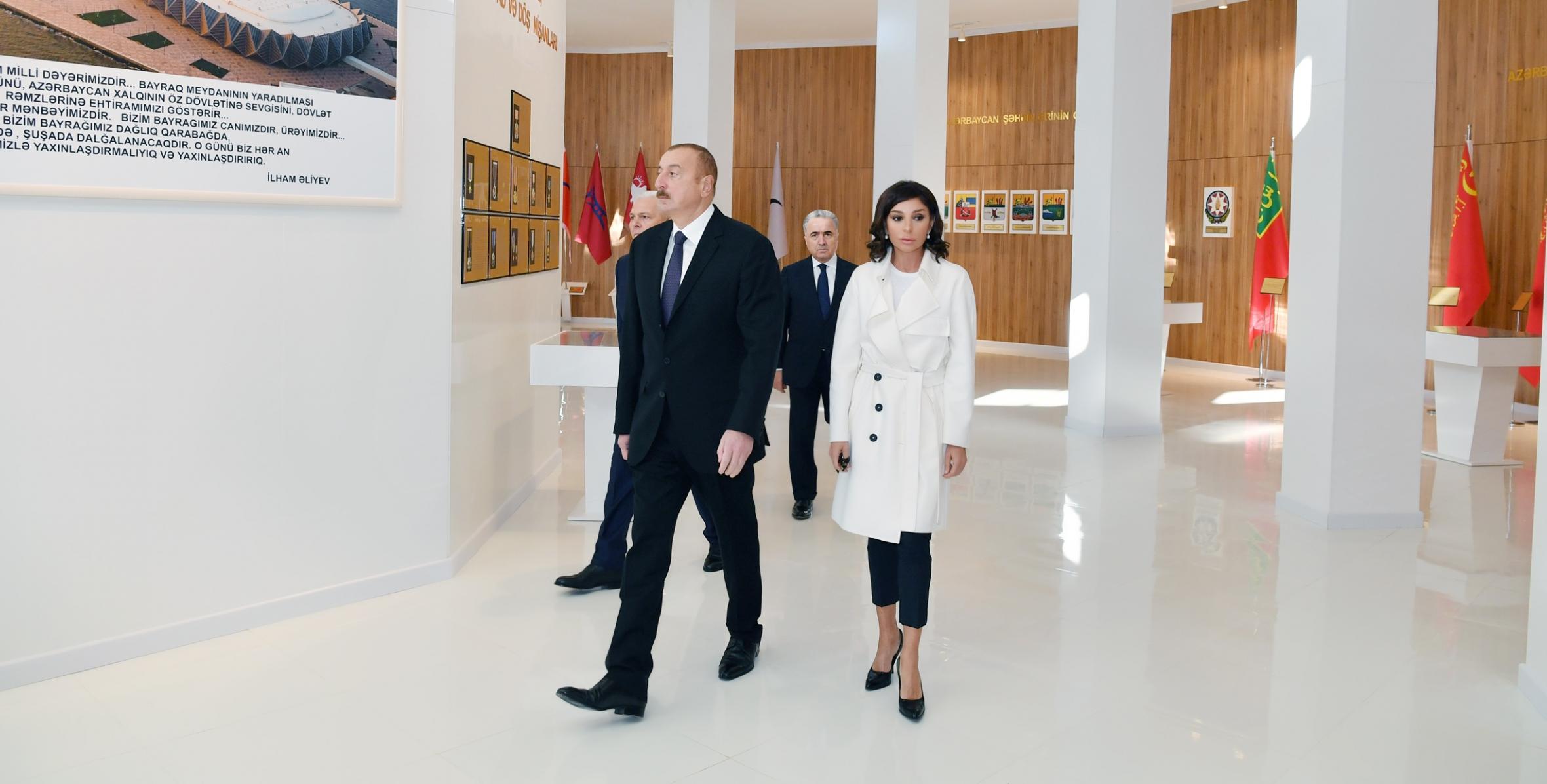 Ильхам Алиев принял участие в открытии Музея флага в Шеки