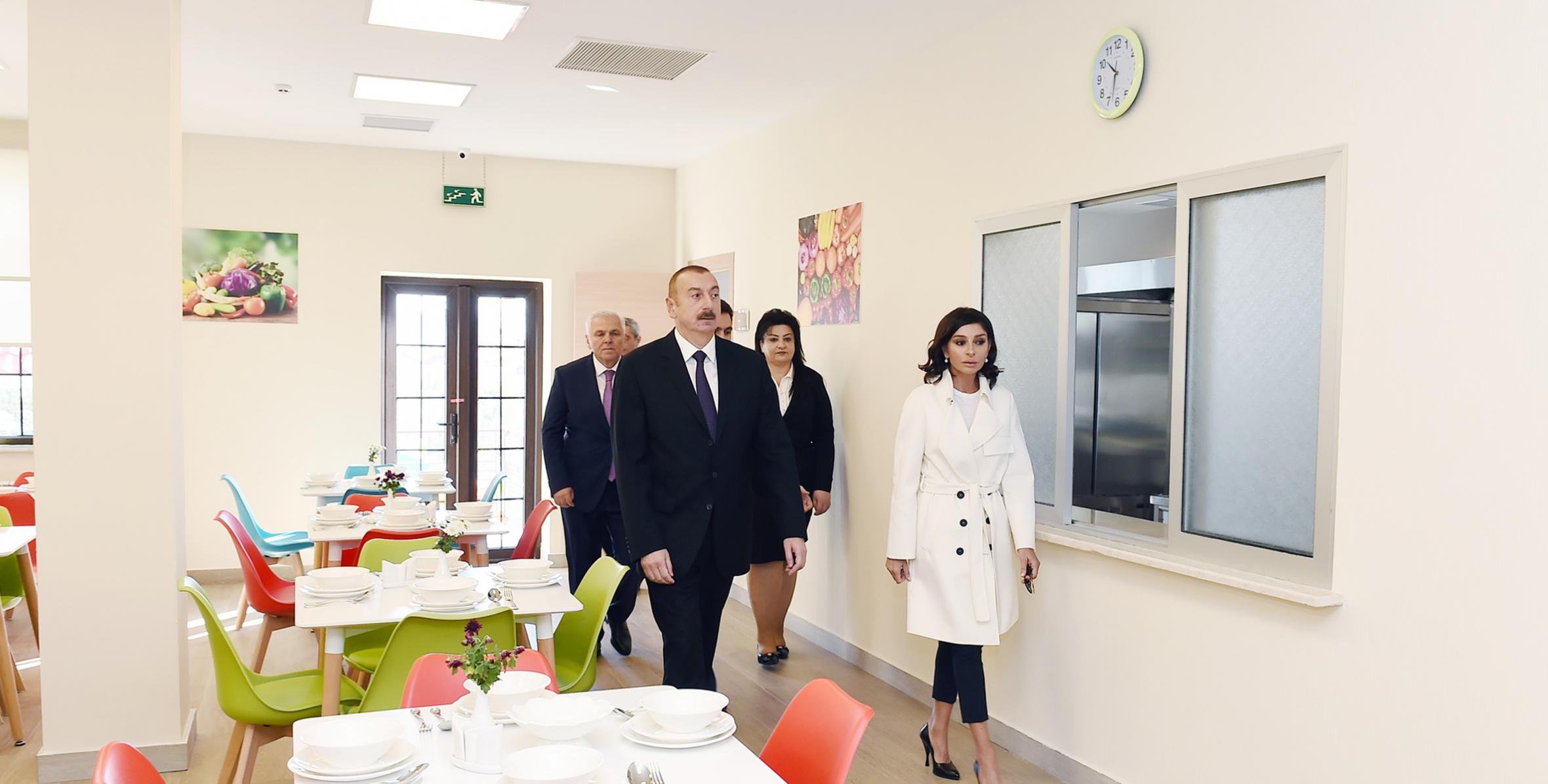 Ильхам Алиев  принял участие в открытии нового здания, построенного Фондом Гейдара Алиева в городе Шеки для детского дома смешанного типа
