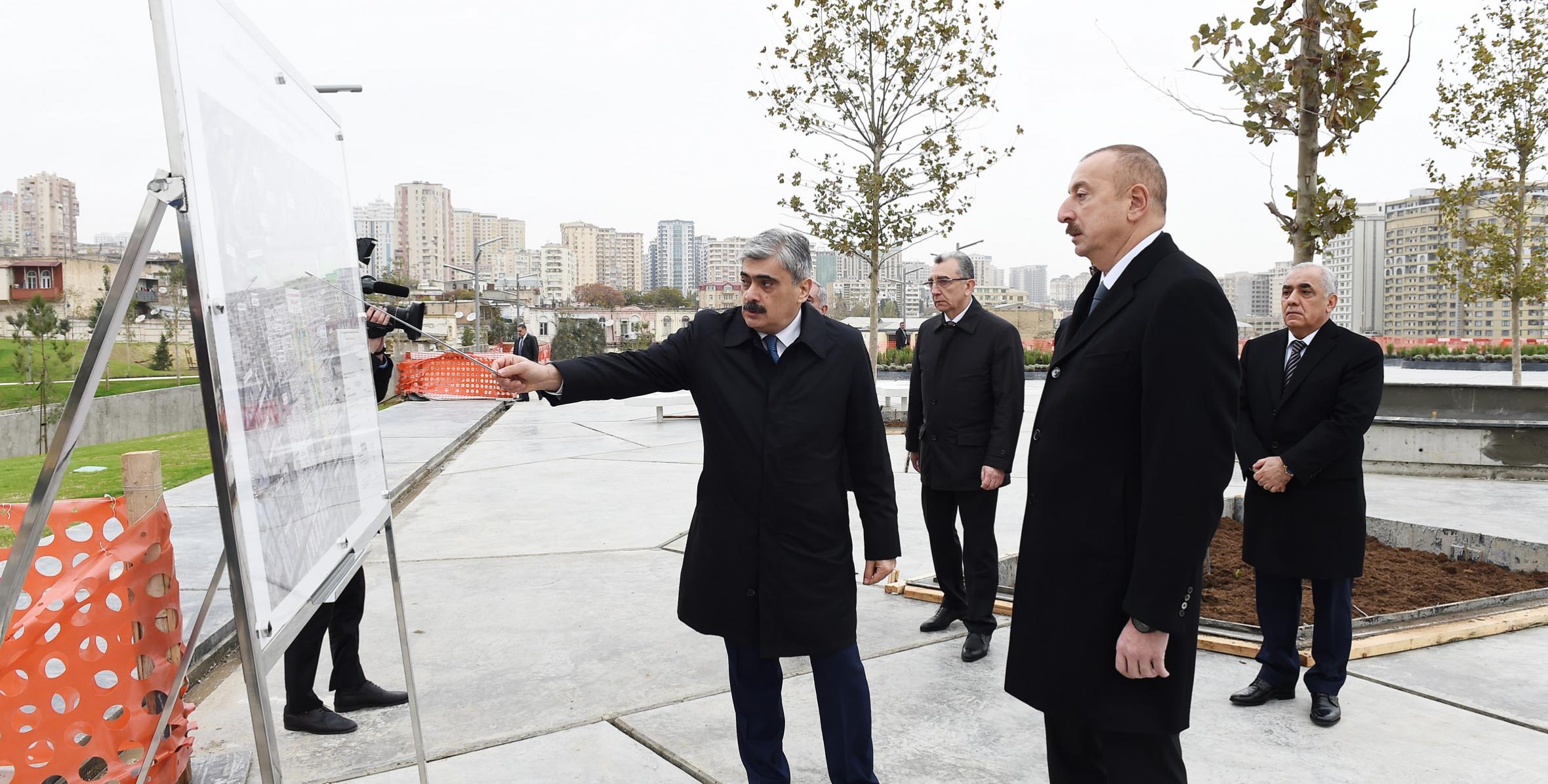 Ильхам Алиев ознакомился с состоянием выполнения работ по благоустройству и созиданию, проводимых вокруг мечети Тезепир