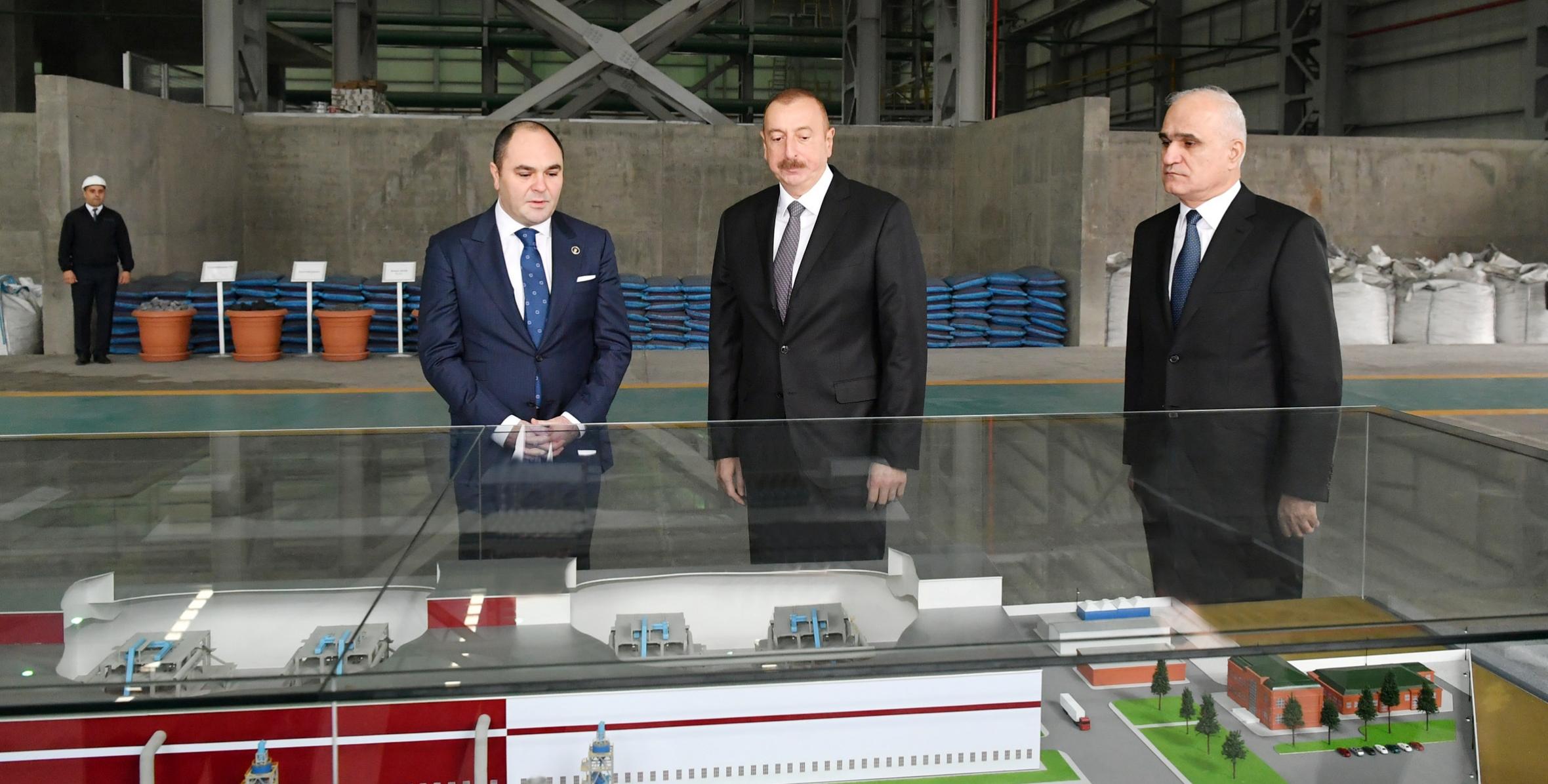 Ильхам Алиев принял участие в открытии завода цветных металлов и ферросплавов