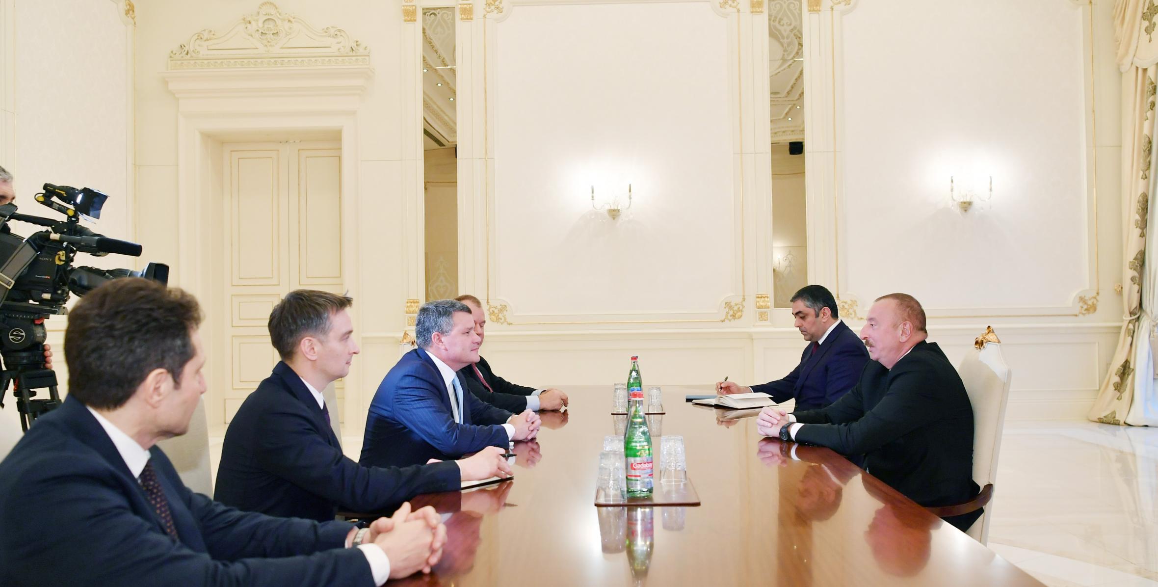 Ильхам Алиев принял делегацию компании CISCO