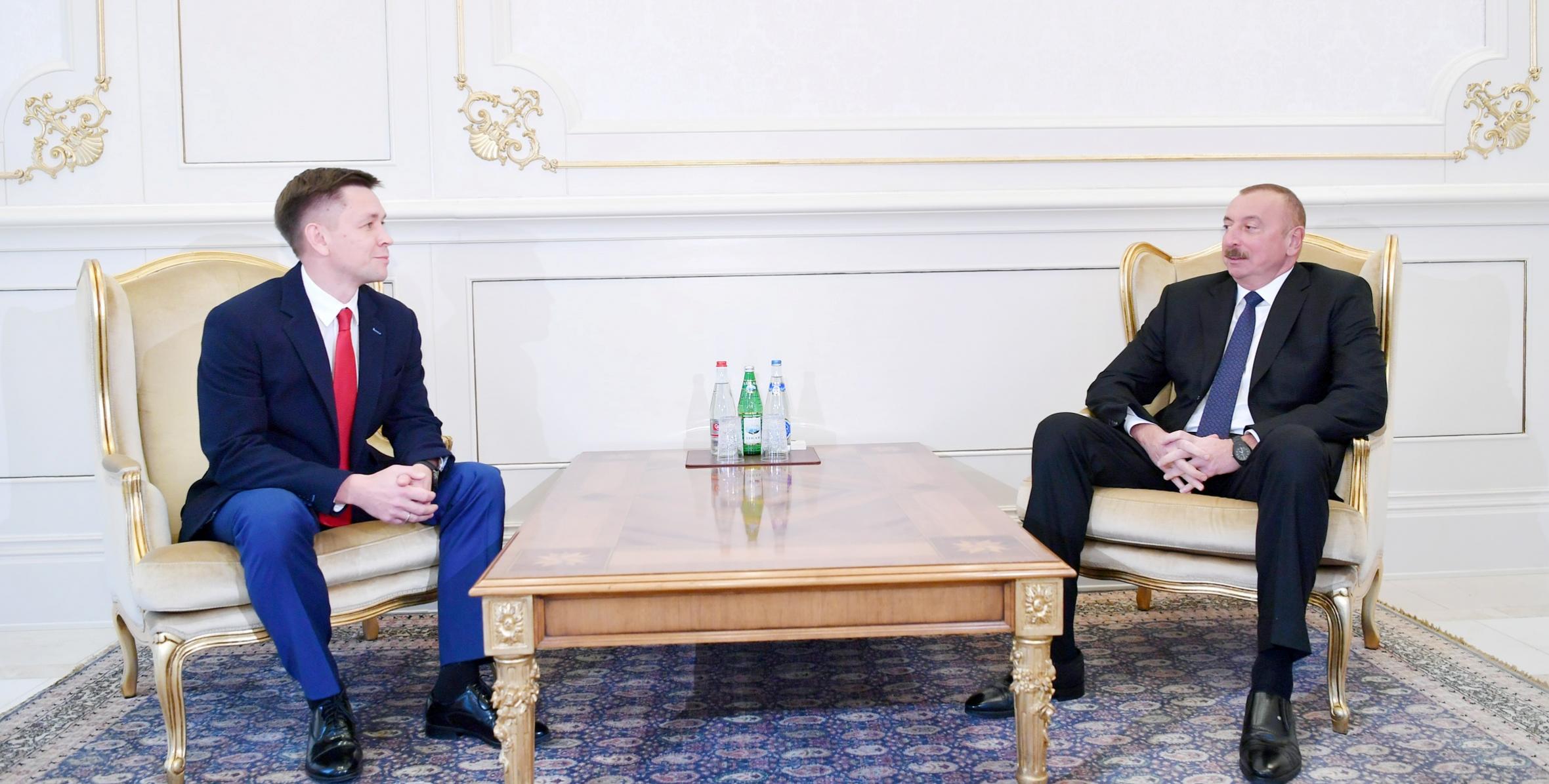 Ильхам Алиев принял министра цифрового развития, связи и массовых коммуникаций России
