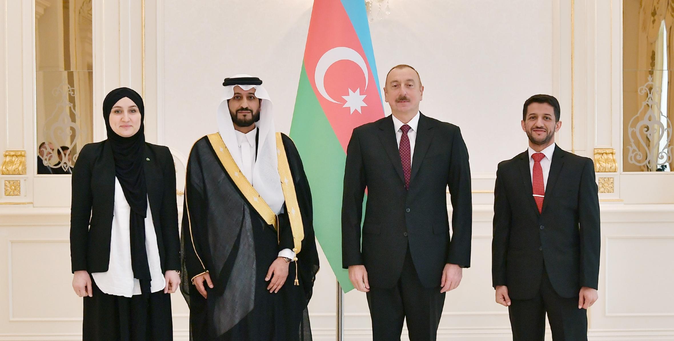 Ильхам Алиев принял верительные грамоты новоназначенного посла Саудовской Аравии в Азербайджане
