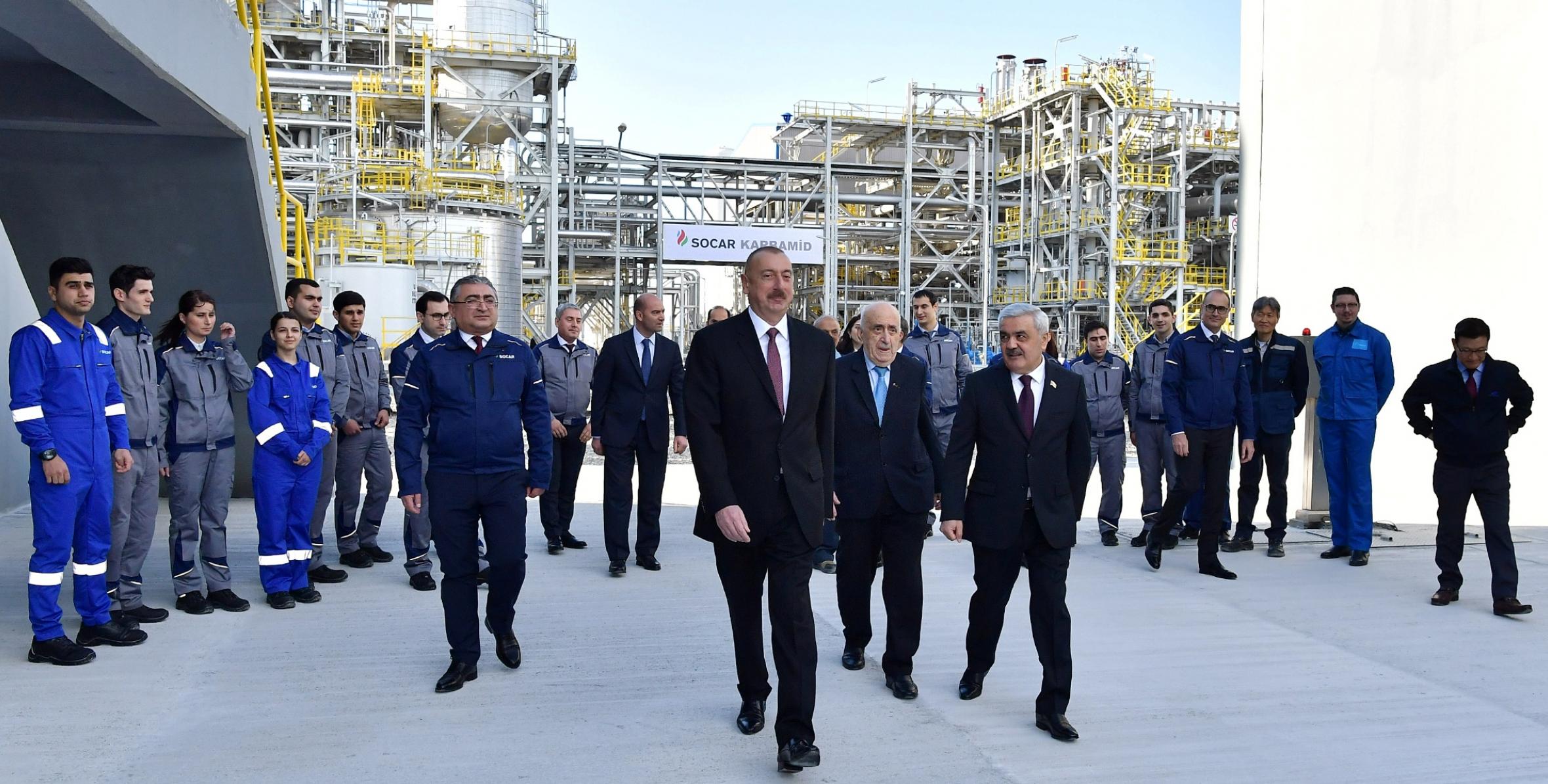 Ильхам Алиев принял участие в открытии завода «SOCAR карбамид” в Сумгайыте