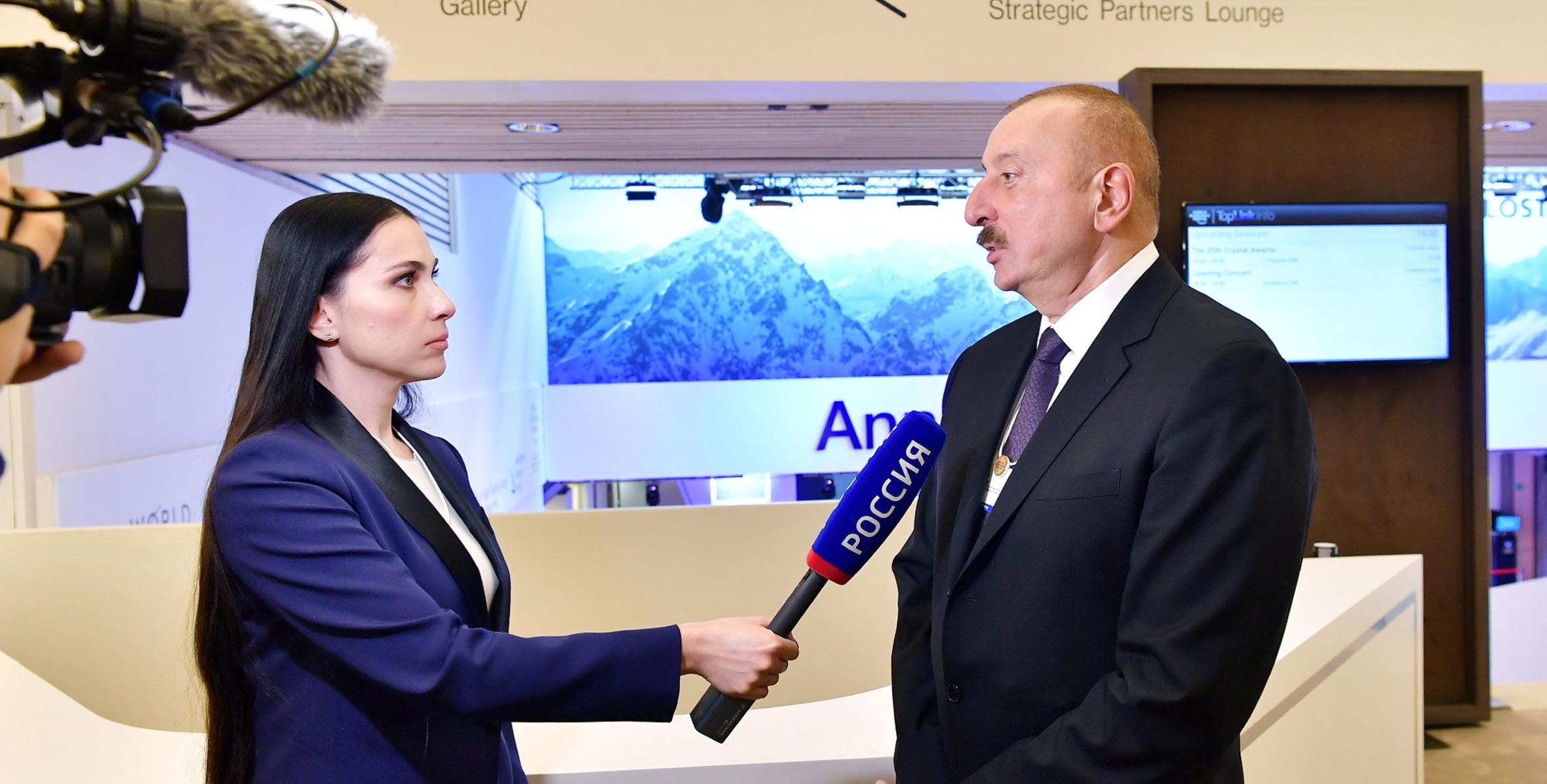 İlham Əliyev Davosda “Rossiya 1” televiziya kanalına müsahibə verib