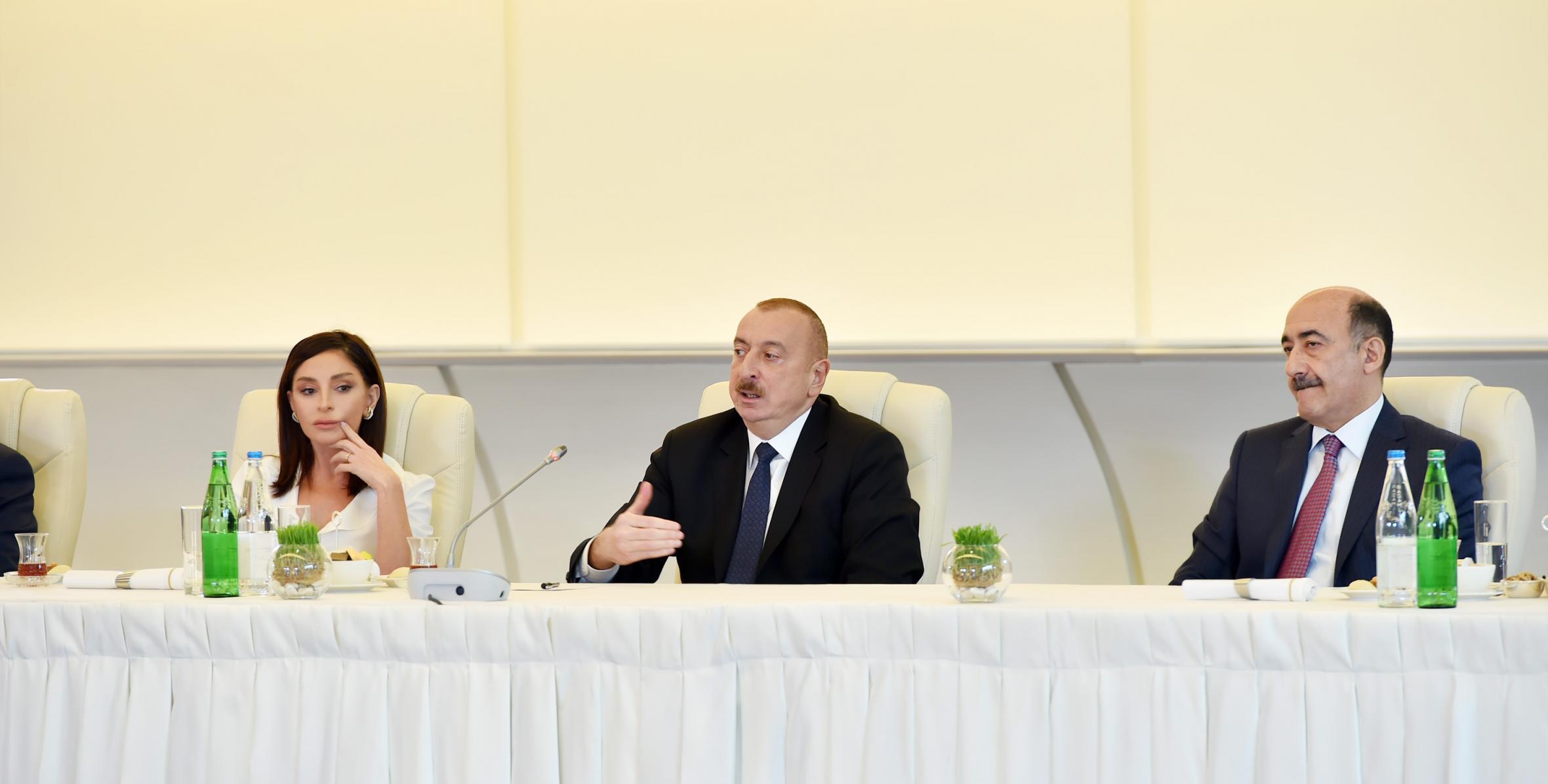Заключительная речь Ильхама Алиева на встрече с группой деятелей культуры и искусства