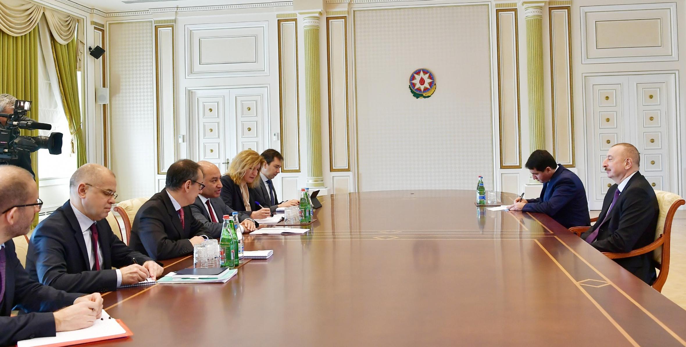 Ильхам Алиев принял делегацию во главе с президентом Европейского банка реконструкции и развития