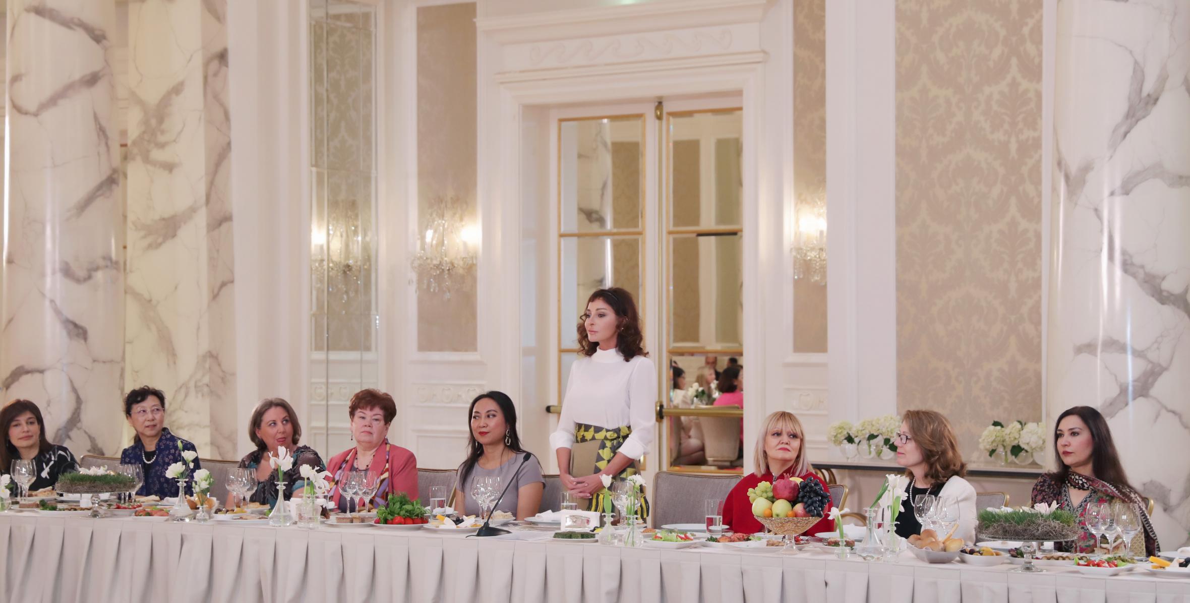 First Vice-President Mehriban Aliyeva met with spouses of heads of diplomatic missions