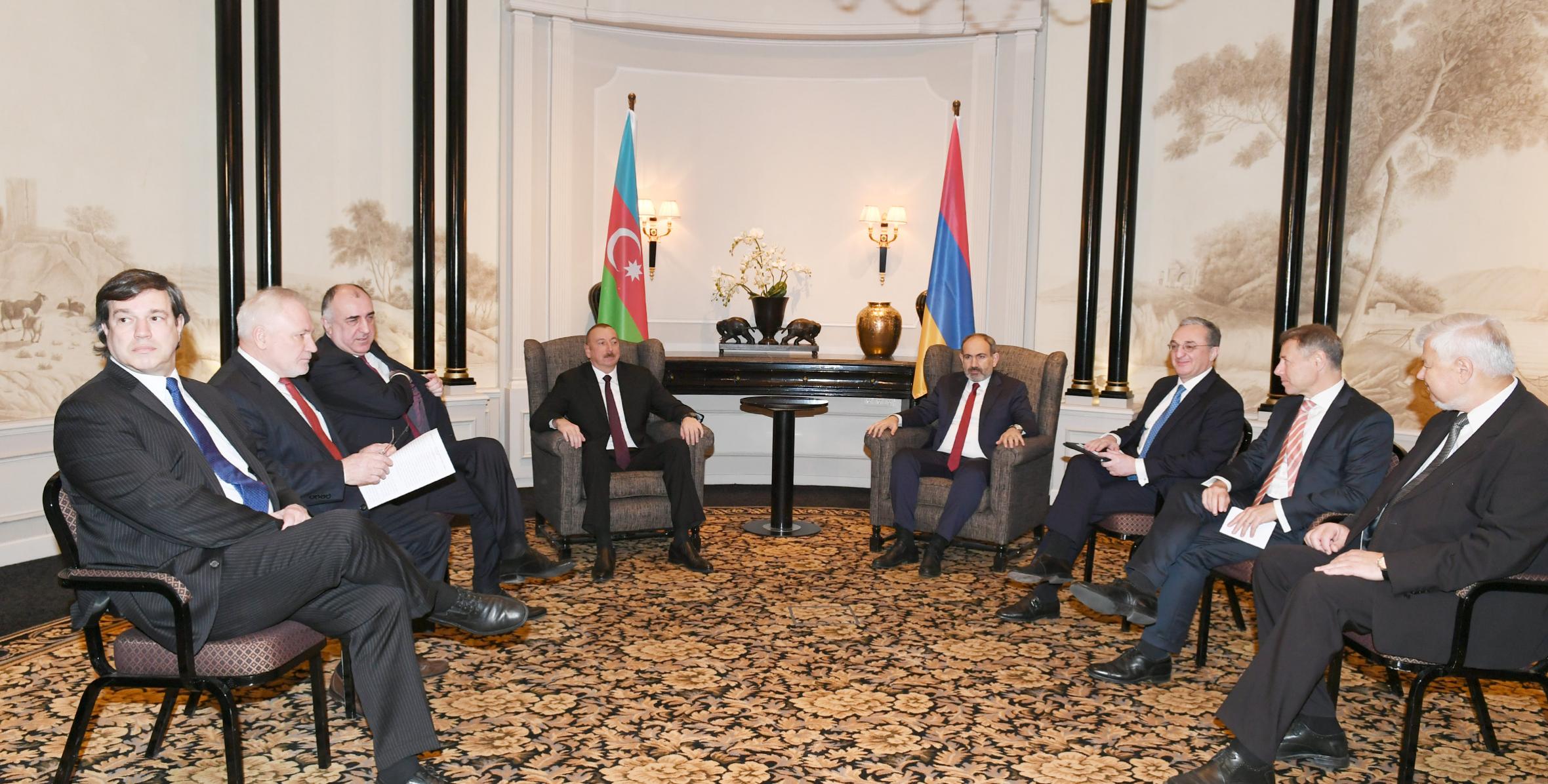 В Вене состоялась встреча Президента Азербайджана и премьер-министра Армении