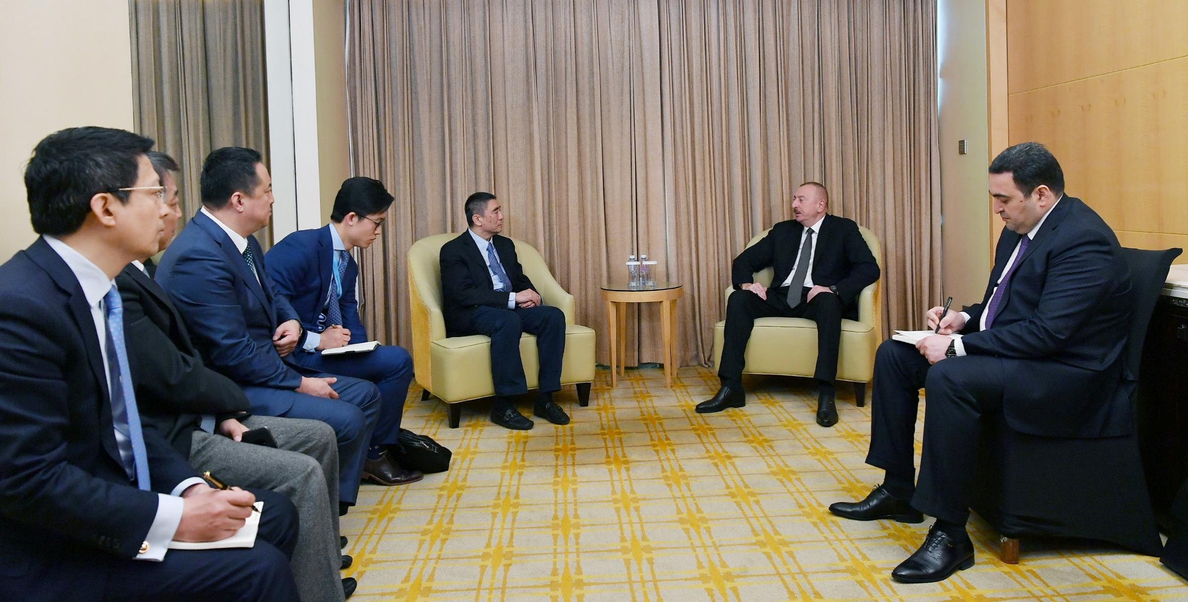 İlham Əliyev "China Poly Group" Korporasiyasının sədri ilə görüşüb