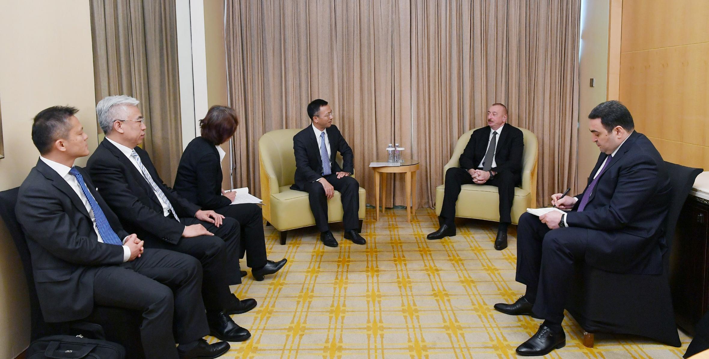 Ильхам Алиев встретился в Пекине с президентом компании China National Electric Engineering