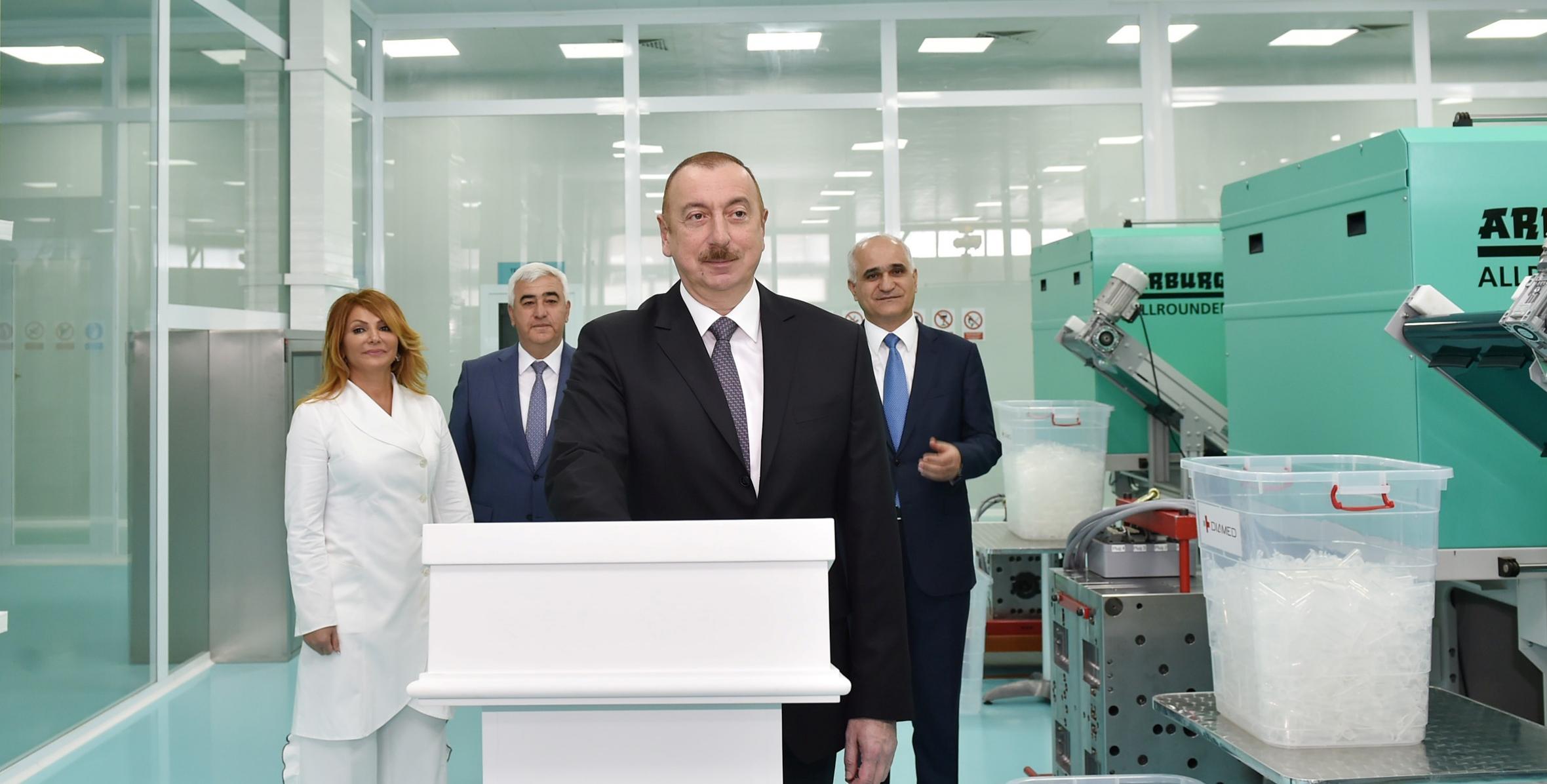 Ильхам Алиев принял участие в открытии завода по производству шприцев Diamed в Пираллахинском промышленном парке