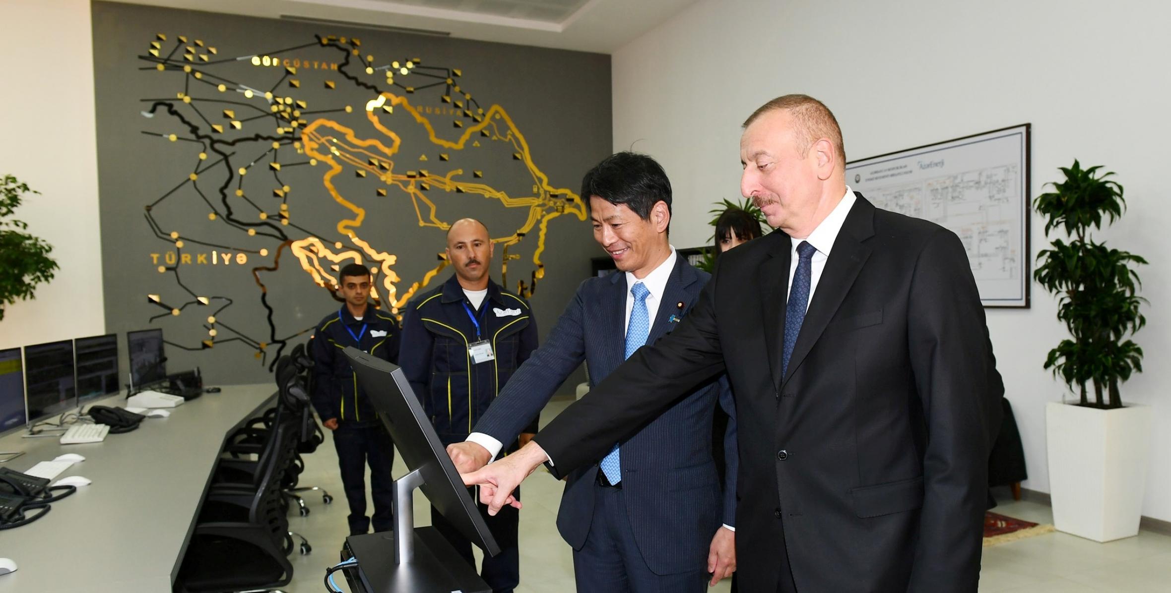 Ильхам Алиев принял участие в церемонии сдачи в эксплуатацию электростанции «Шимал-2» в Баку