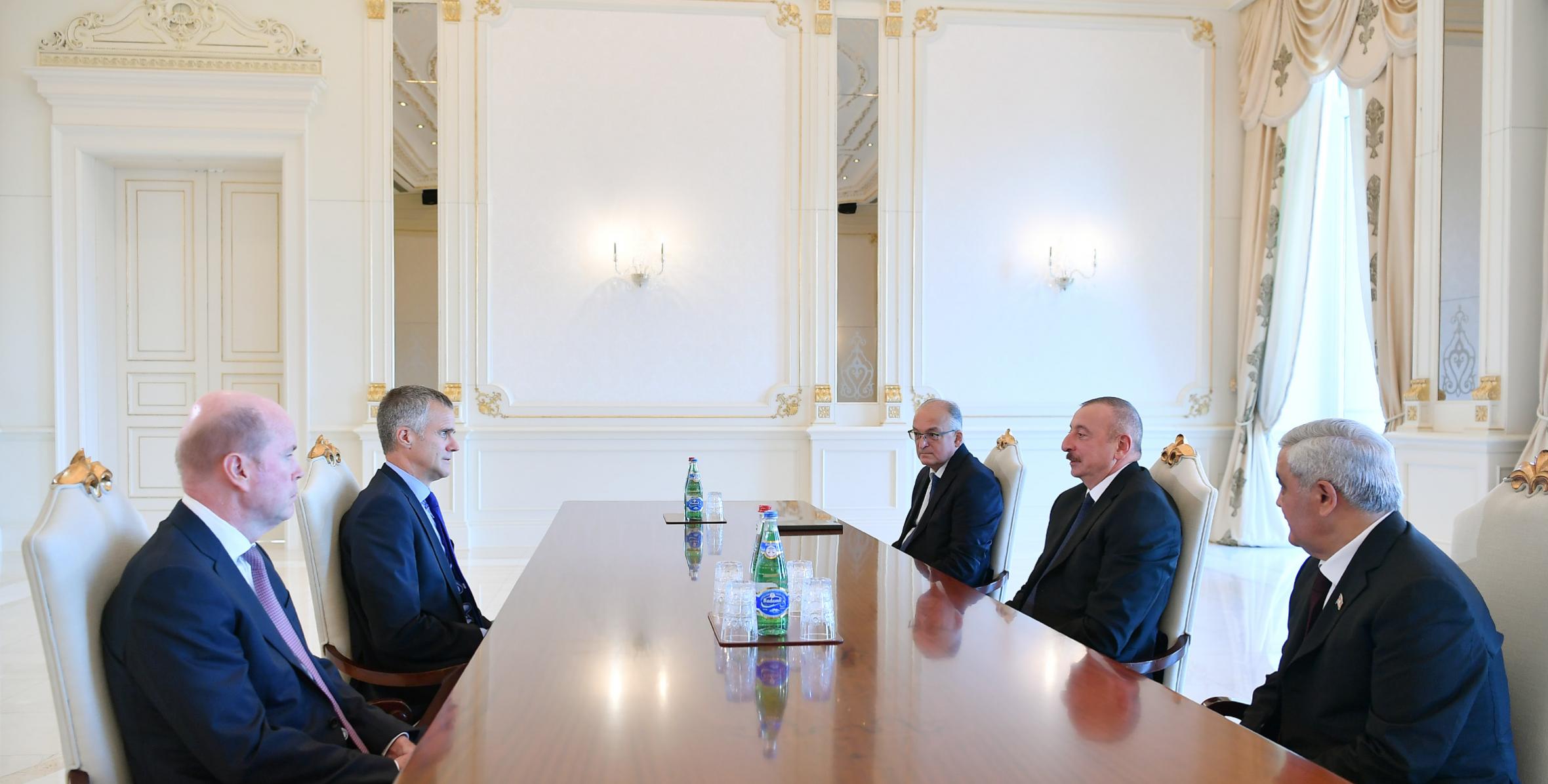 Ильхам Алиев принял делегацию во главе с председателем Совета директоров BP
