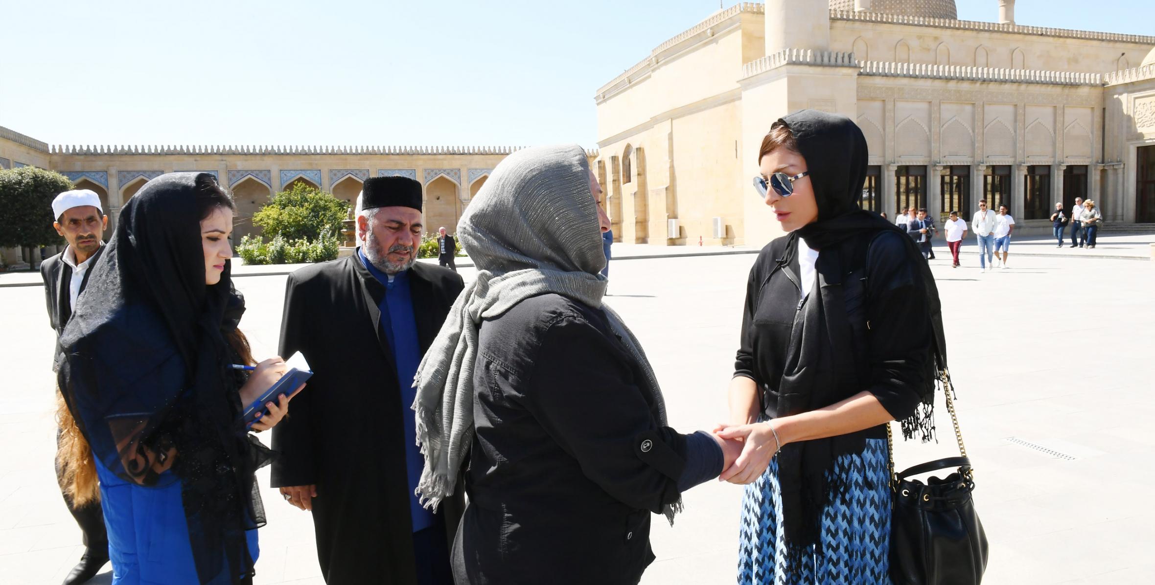 First Vice-President Mehriban Aliyeva visited Shamakhi Juma Mosque