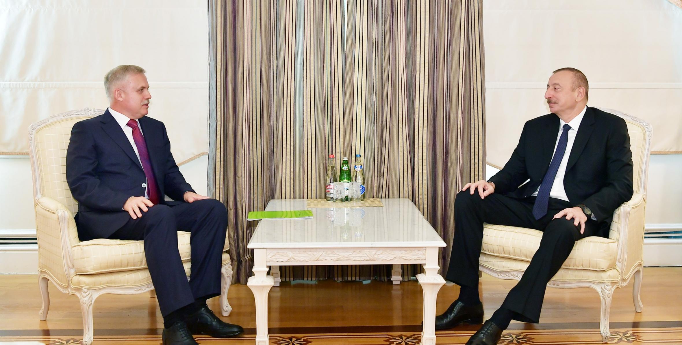 Ильхам Алиев принял делегацию во главе с государственным секретарем Совета безопасности Беларуси