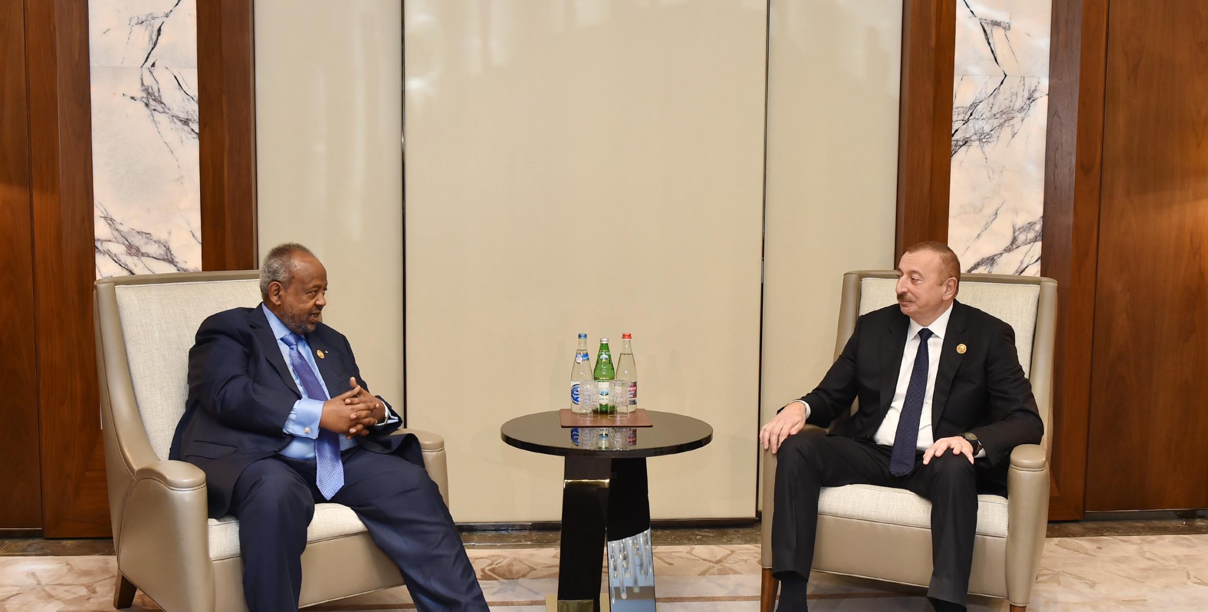 İlham Əliyev Cibuti Prezidenti İsmail Ömər Qelleh ilə görüşüb