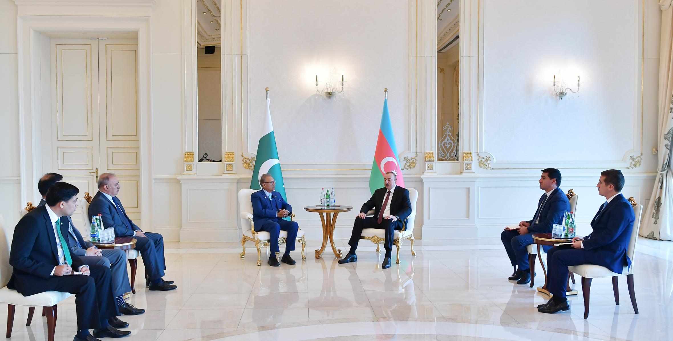 Ilham Aliyev met with President of Pakistan Arif Alvi
