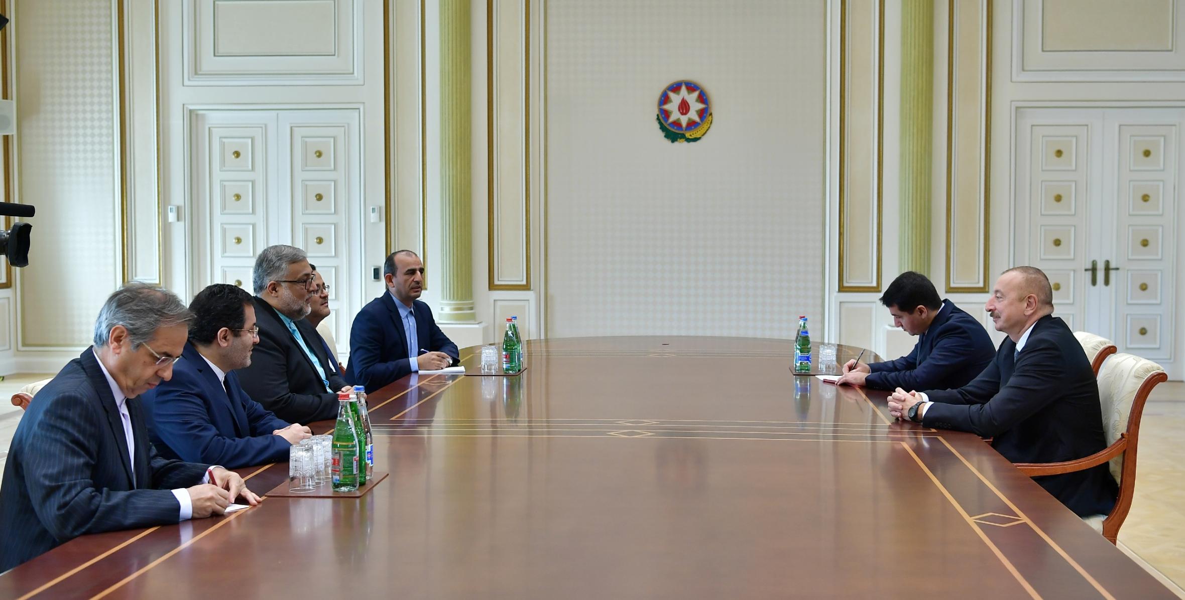 Ильхам Алиев принял делегацию во главе с председателем Организации культуры и исламских связей Ирана