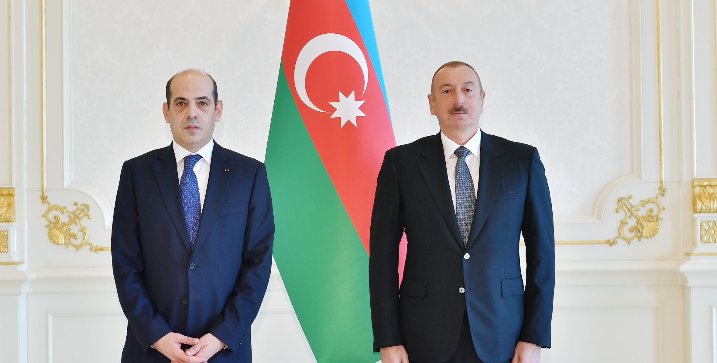 Ильхам Алиев принял верительные грамоты новоназначенного посла Иордании в Азербайджане