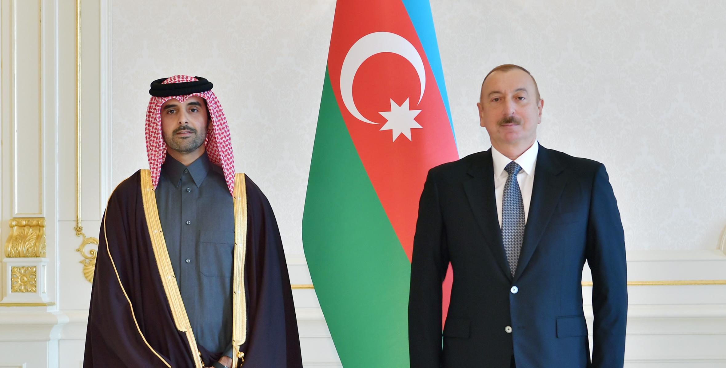 Ильхам Алиев принял верительные грамоты новоназначенного посла Катара в Азербайджане