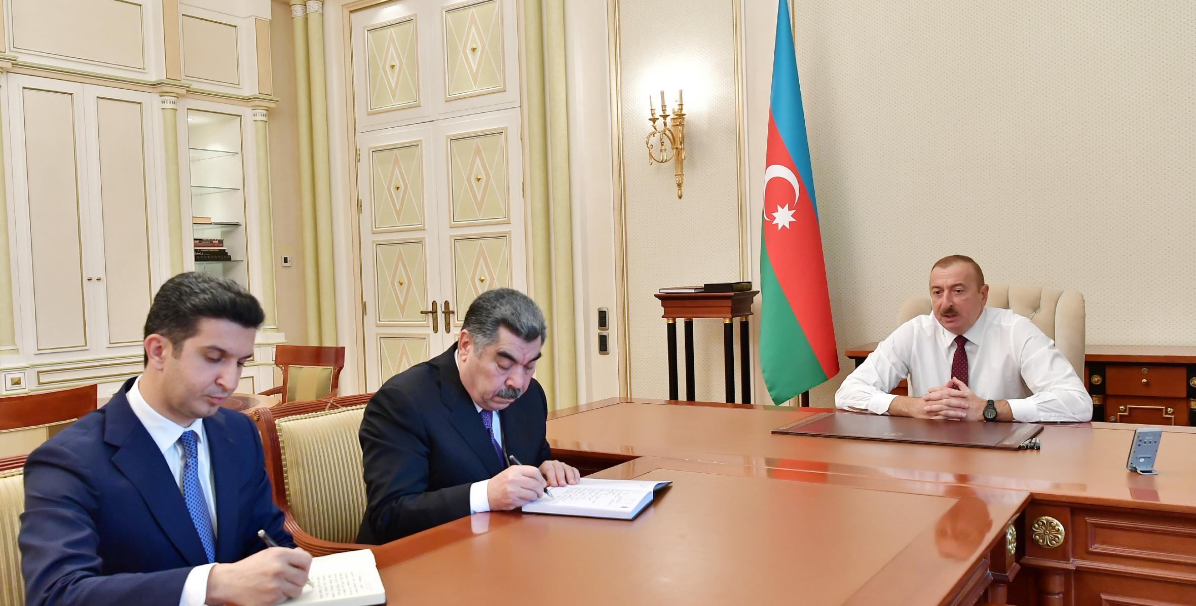 Ilham Aliyev received Rustam Khalilov on his appointment as head of Hajigabul District Executive Authority and Vugar Novruzov on his appointment as head of Naftalan City Executive Authority