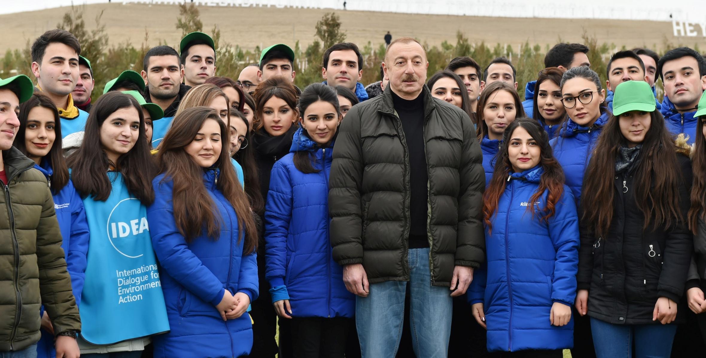Ильхам Алиев принял участие в акции по посадке деревьев в Шамахинском районе