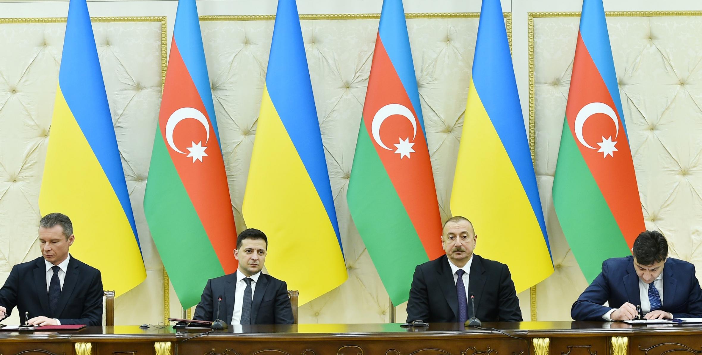 Azerbaijan, Ukraine signed bilateral documents