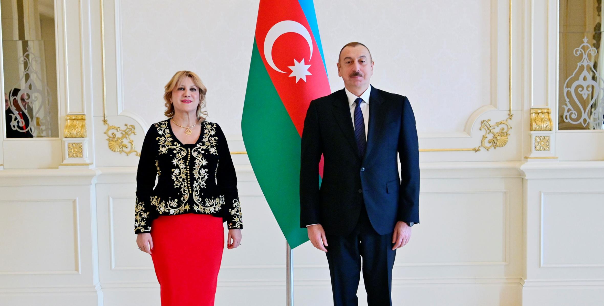 Ilham Aliyev received credentials of incoming Algerian ambassador
