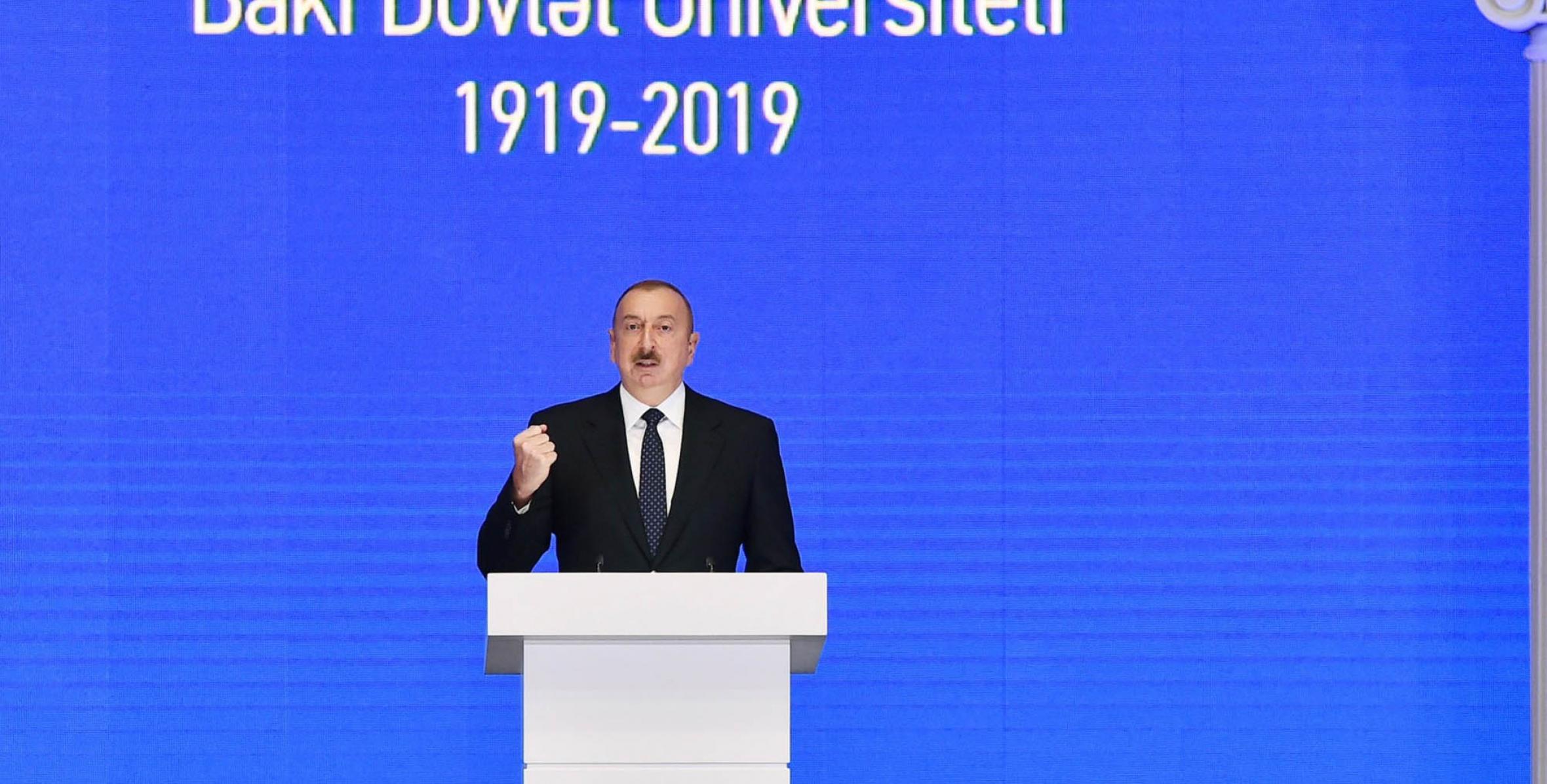 Речь Ильхама Алиева на церемонии, проходившей по случаю 100-летнего юбилея Бакинского государственного университета